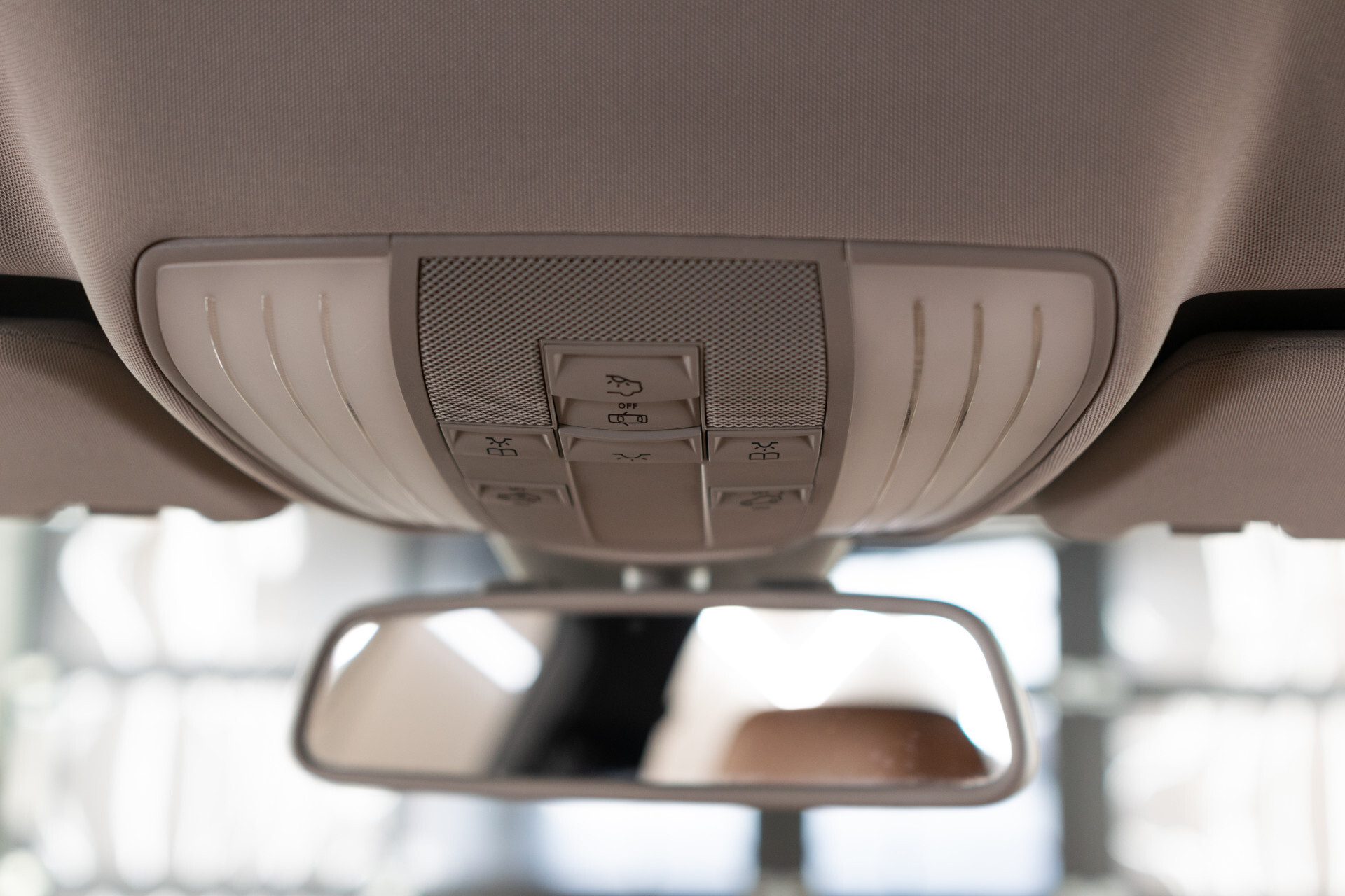 Mercedes-Benz E-Klasse Estate 200 CGI Edition Sport Leder | Trekhaak | Xenon | Verw-stoelen | LED | Privacyglas | Aut7 Foto 27