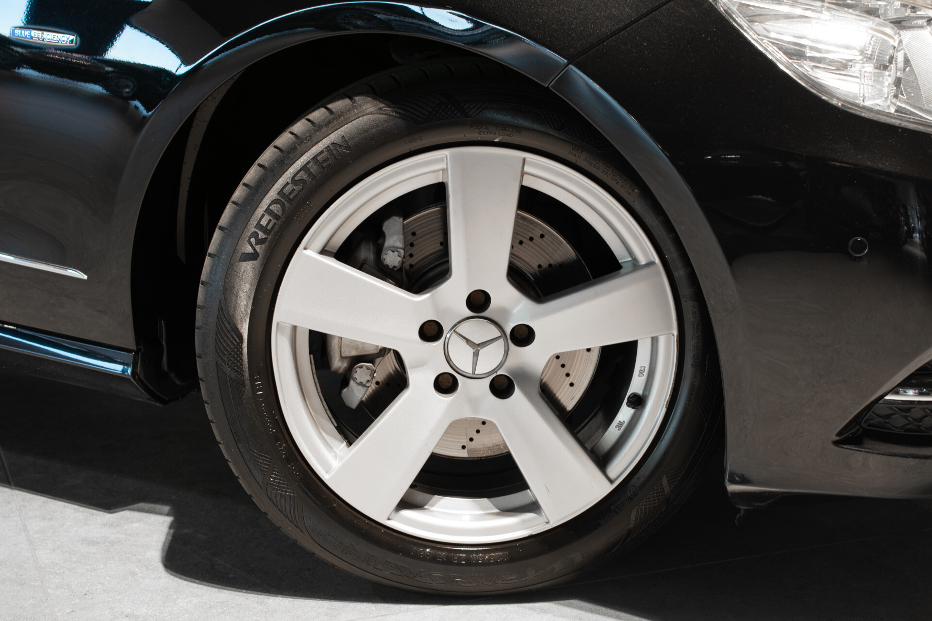 Mercedes-Benz E-Klasse Estate 200 CGI Edition Sport Leder | Trekhaak | Xenon | Verw-stoelen | LED | Privacyglas | Aut7 Foto 31