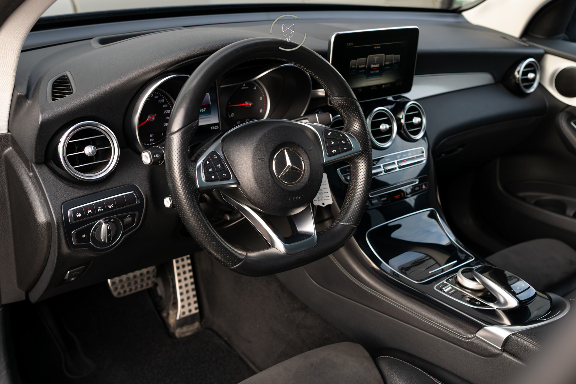 Mercedes-Benz GLC 220 d 4-M AMG Pano | ACC | Trekhaak | Comand | HUD | Camera | LED Aut9 Foto 20