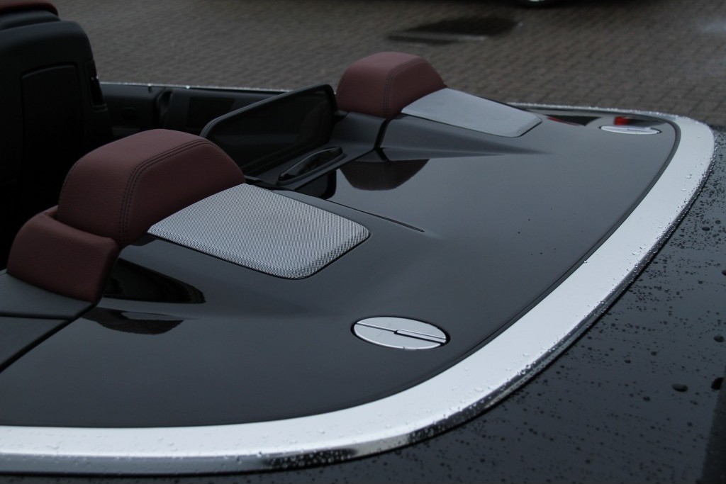 Mercedes-Benz E-Klasse 250 BE Cabriolet AMG Comand/Sound Aut7 Foto 13