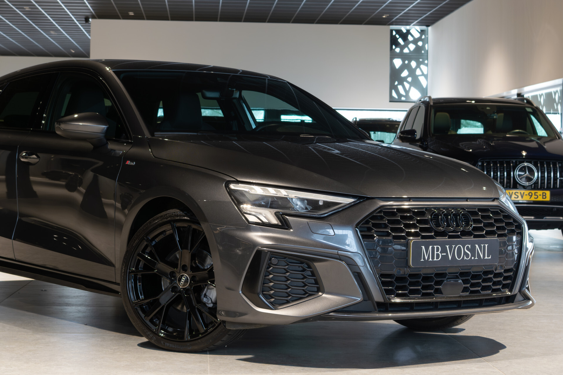 Audi A3 Sportback 30 TFSI S-Line Edition Blackline | Virtual | MMI Plus | Sound | LED | Sportstoelen | 18" | Ambient | New service/apk Foto 47
