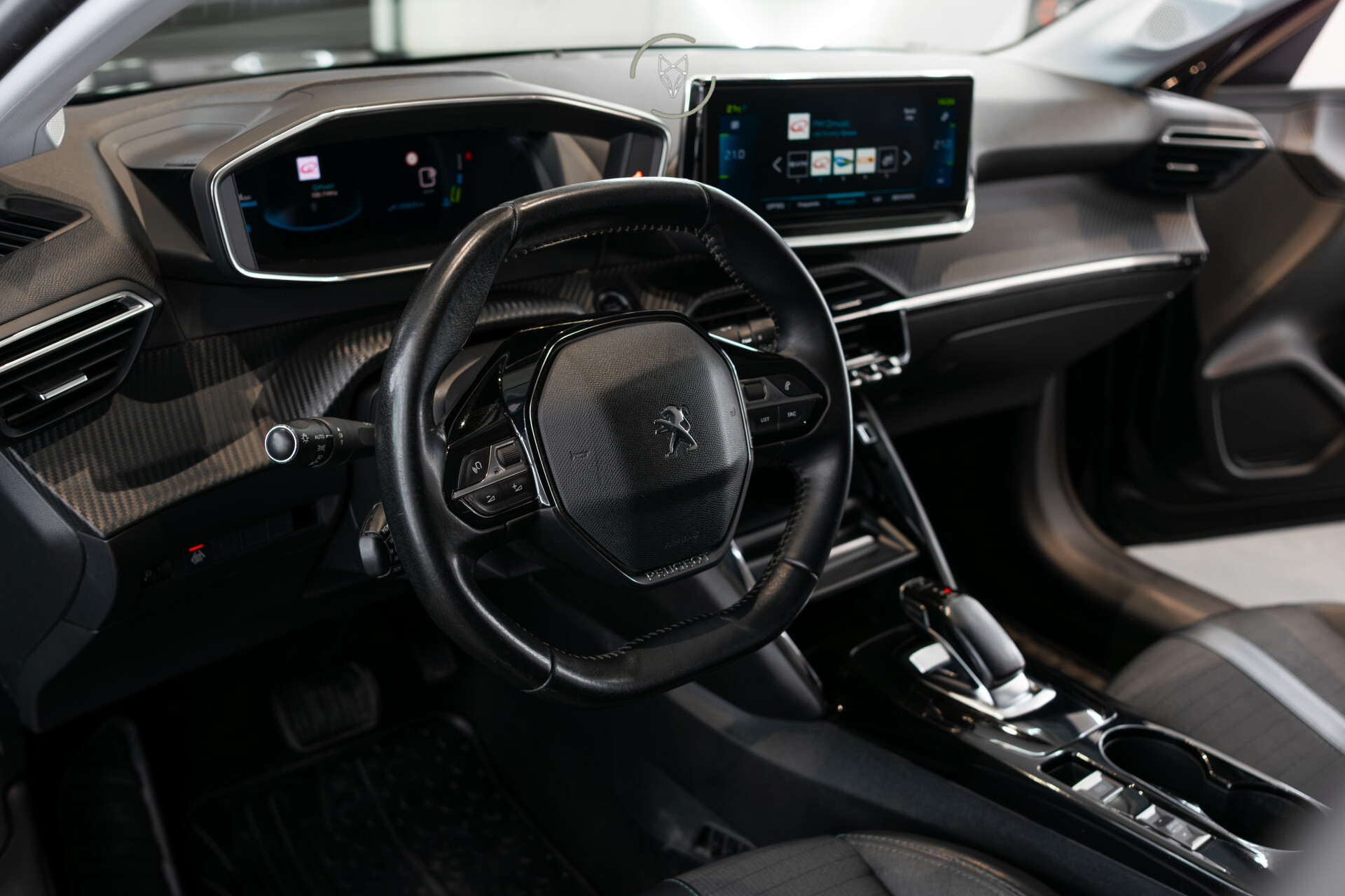 Peugeot e-208 EV Allure 50 kWh Camera | ECC | 1ste eigenaar | BTW | New service Foto 12