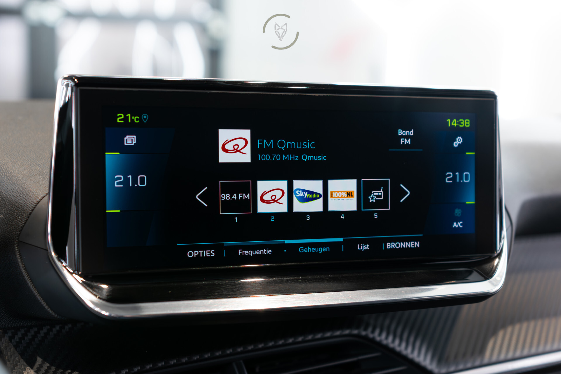 Peugeot e-208 EV Allure 50 kWh Camera | ECC | 1ste eigenaar | BTW | New service Foto 9