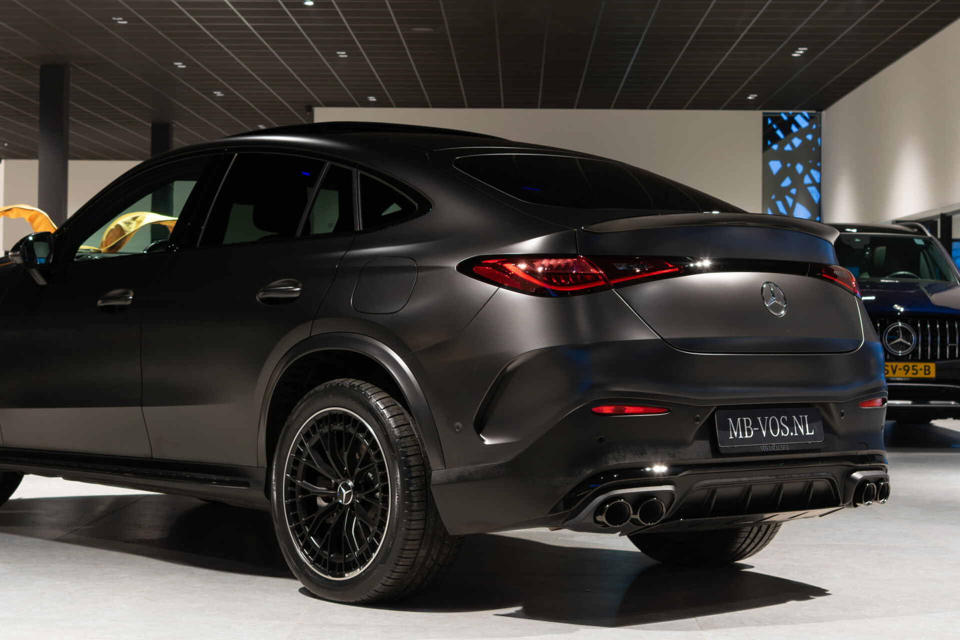 Mercedes-Benz GLC Coupé 400e 4M AMG Optiekpakket | Manufaktur | ACC | Night | 360° | Burmester | Pano | Mem Foto 12