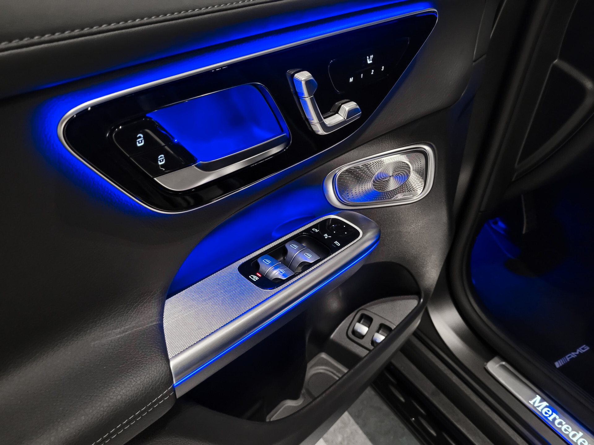 Mercedes-Benz GLC Coupé 400e 4M AMG Optiekpakket | Manufaktur | ACC | Night | 360° | Burmester | Pano | Mem Foto 8