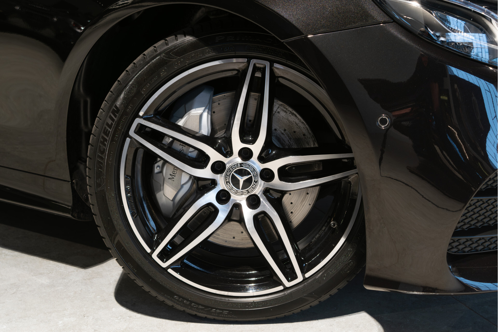 Mercedes-Benz E-Klasse Coupé 300 AMG Night | Pano | Keylessf | Distronic | Burmester | Mem | Flowing Lines Foto 28