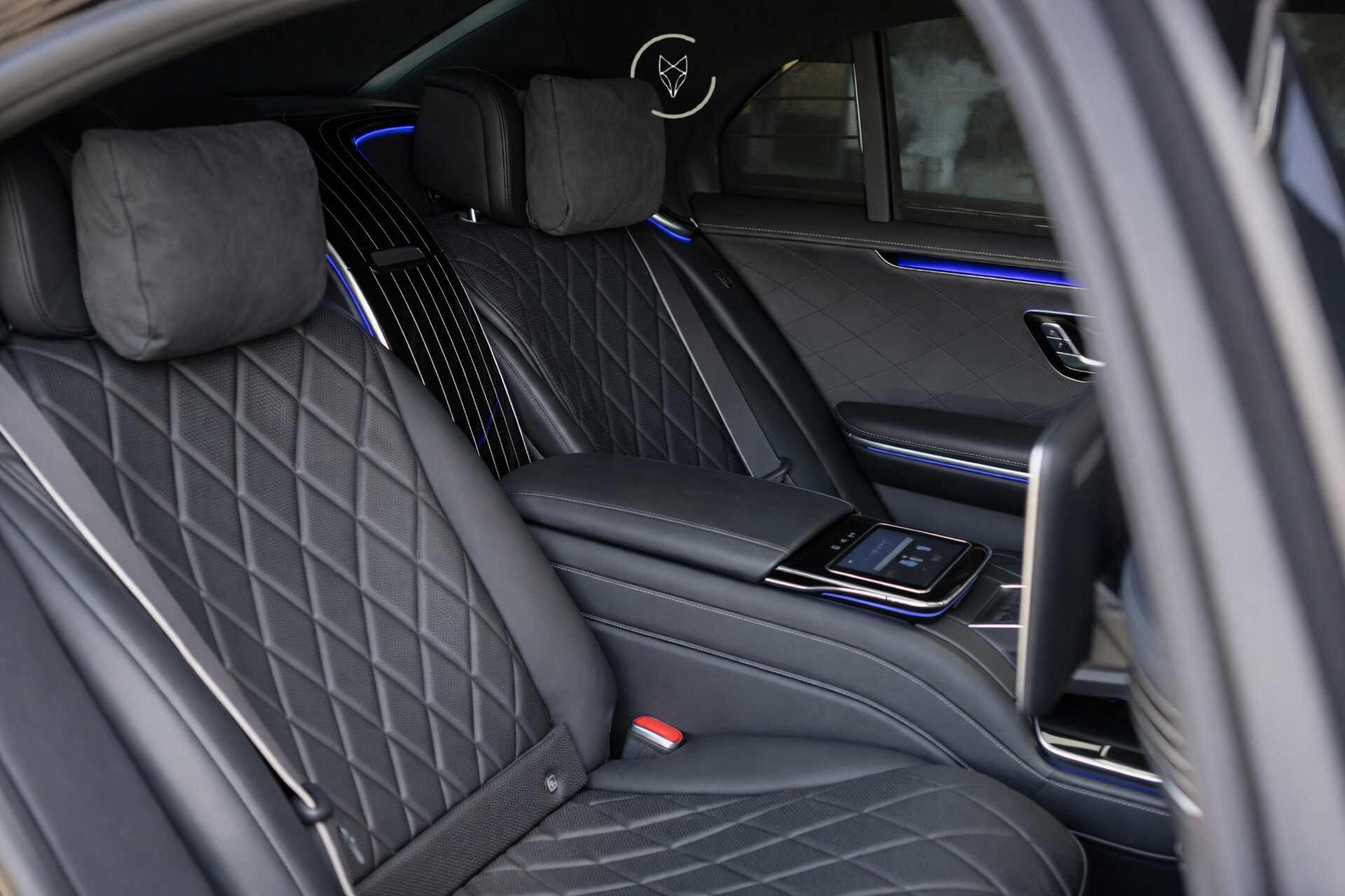 Mercedes-Benz S-Klasse 500 Lang 4M AMG Burmester 4D | First Class | Exclusiefpakket | Klaptafels | Standkachel | Koelkast | 4x Massage | 21” Foto 12