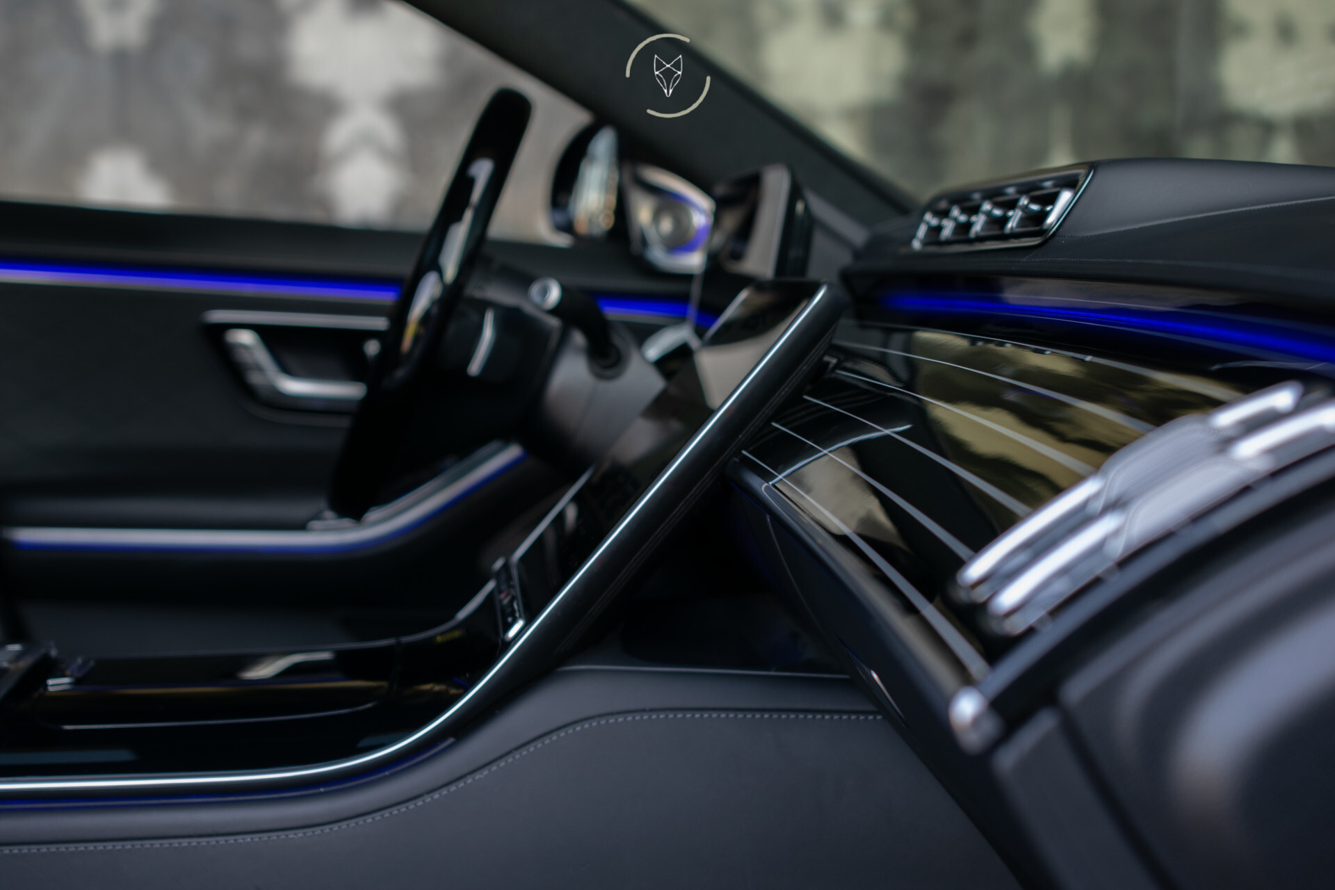 Mercedes-Benz S-Klasse 500 Lang 4M AMG Burmester 4D | First Class | Exclusiefpakket | Klaptafels | Standkachel | Koelkast | 4x Massage | 21” Foto 31