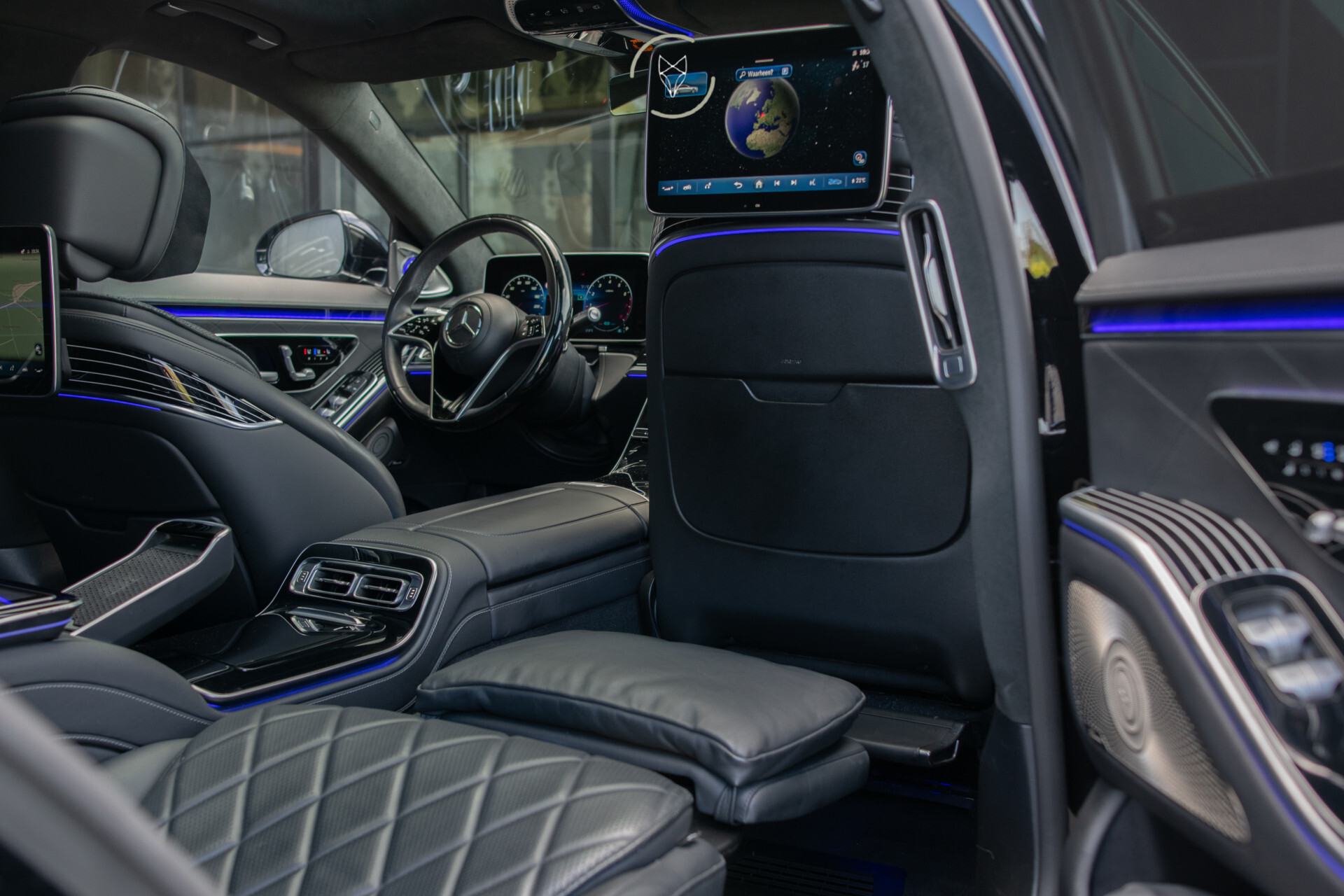 Mercedes-Benz S-Klasse 500 Lang 4M AMG Burmester 4D | First Class | Exclusiefpakket | Klaptafels | Standkachel | Koelkast | 4x Massage | 21” Foto 41