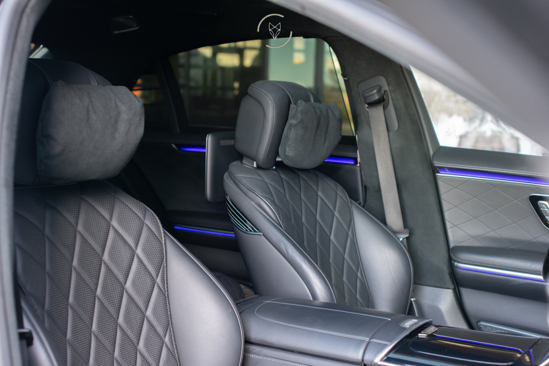 Mercedes-Benz S-Klasse 500 Lang 4M AMG Burmester 4D | First Class | Exclusiefpakket | Klaptafels | Standkachel | Koelkast | 4x Massage | 21” Foto 8