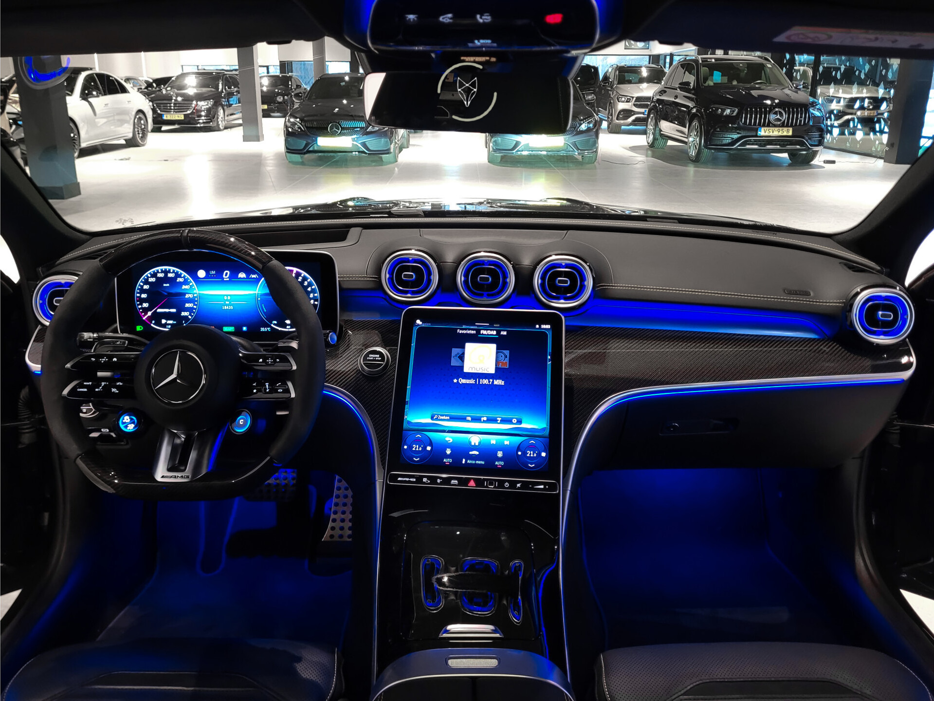 Mercedes-Benz C-Klasse AMG 63 S E Performance 4M+ 680 pk | Ceramic | Full Carbon | Aerodynamica | Night II | Performance Sound | 20" | Premium Plus Foto 10