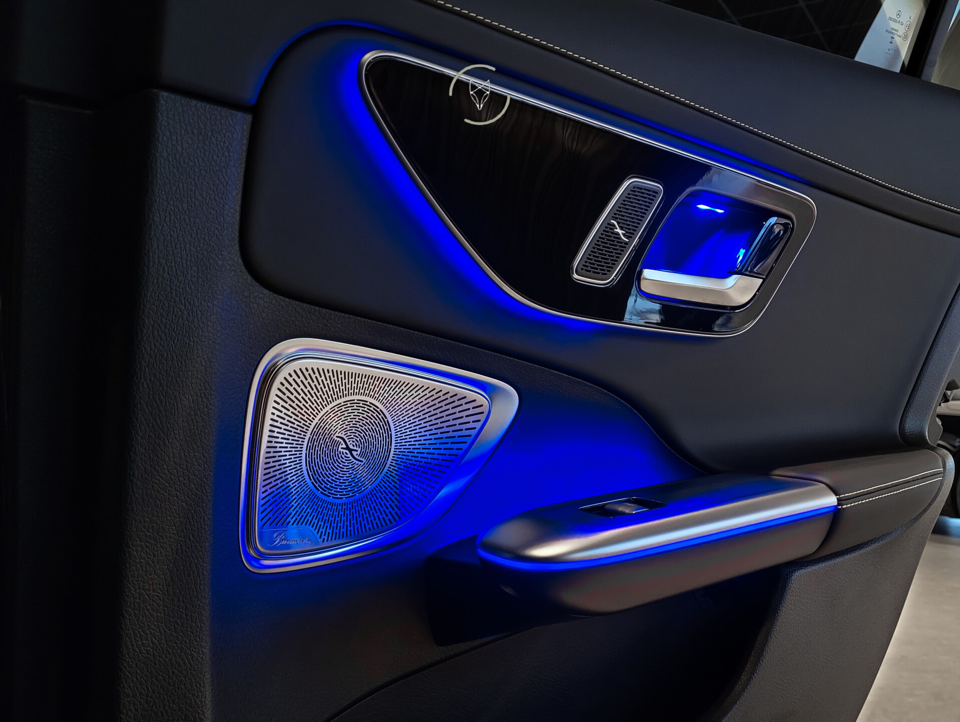 Mercedes-Benz C-Klasse AMG 63 S E Performance 4M+ 680 pk | Ceramic | Full Carbon | Aerodynamica | Night II | Performance Sound | 20" | Premium Plus Foto 8