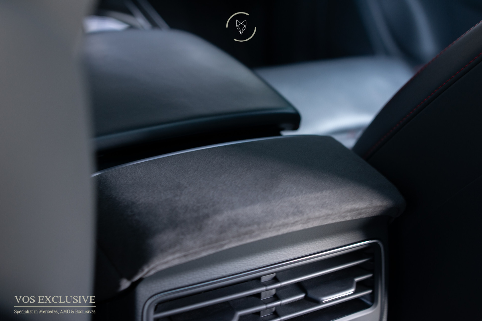 Audi Q8 4.0 TFSI RS Q8 quattro 23'' Vossen | Keramisch | Carbon | Arrow | Softclose | B&O 3D Sound | RS Dynamic | Luchtvering | ACC | HUD | Foto 48