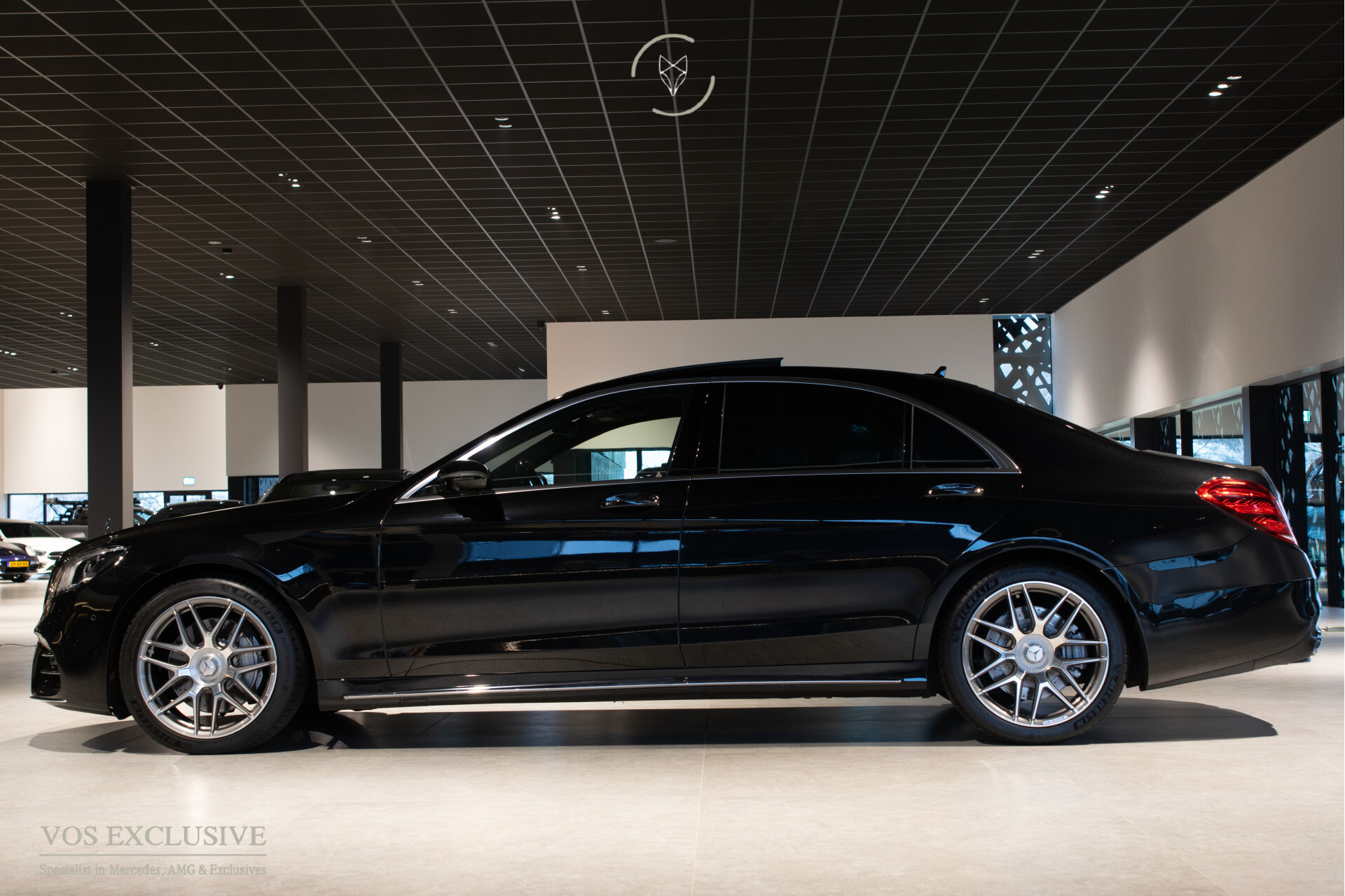 Mercedes-Benz S-Klasse 560 Lang 4-M AMG Exclusive | 4*massage/koeling | 20" | entertainment | standkachel | HUD | nachtzicht Foto 4
