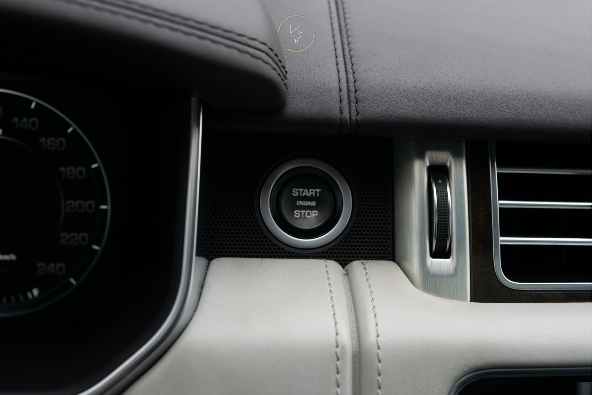 Land Rover Range Rover 4.4 SDV8 Autobiography Meridian | 360 | ACC | Keyless | Massage | 21'' | Trekhaak | Dealer onderhouden Foto 42