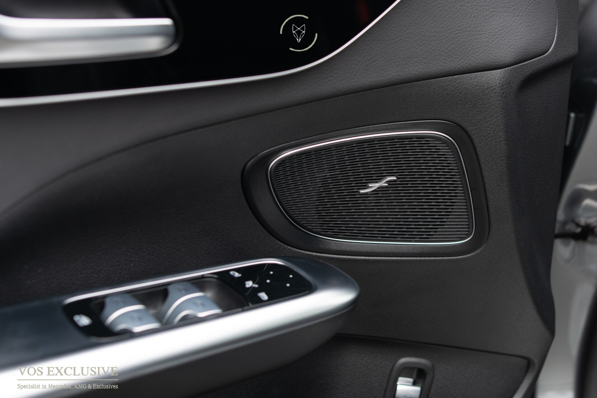 Mercedes-Benz C-Klasse Estate 300 AMG Night Massage | ACC | Keyless | Pano | 360 | Soundsysteem | LED | 19" | New Service Foto 12