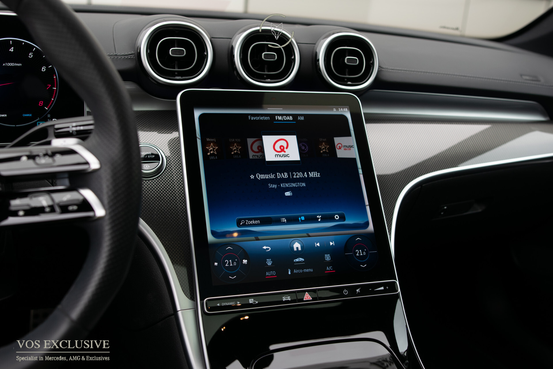 Mercedes-Benz C-Klasse Estate 300 AMG Night Massage | ACC | Keyless | Pano | 360 | Soundsysteem | LED | 19" | New Service Foto 20