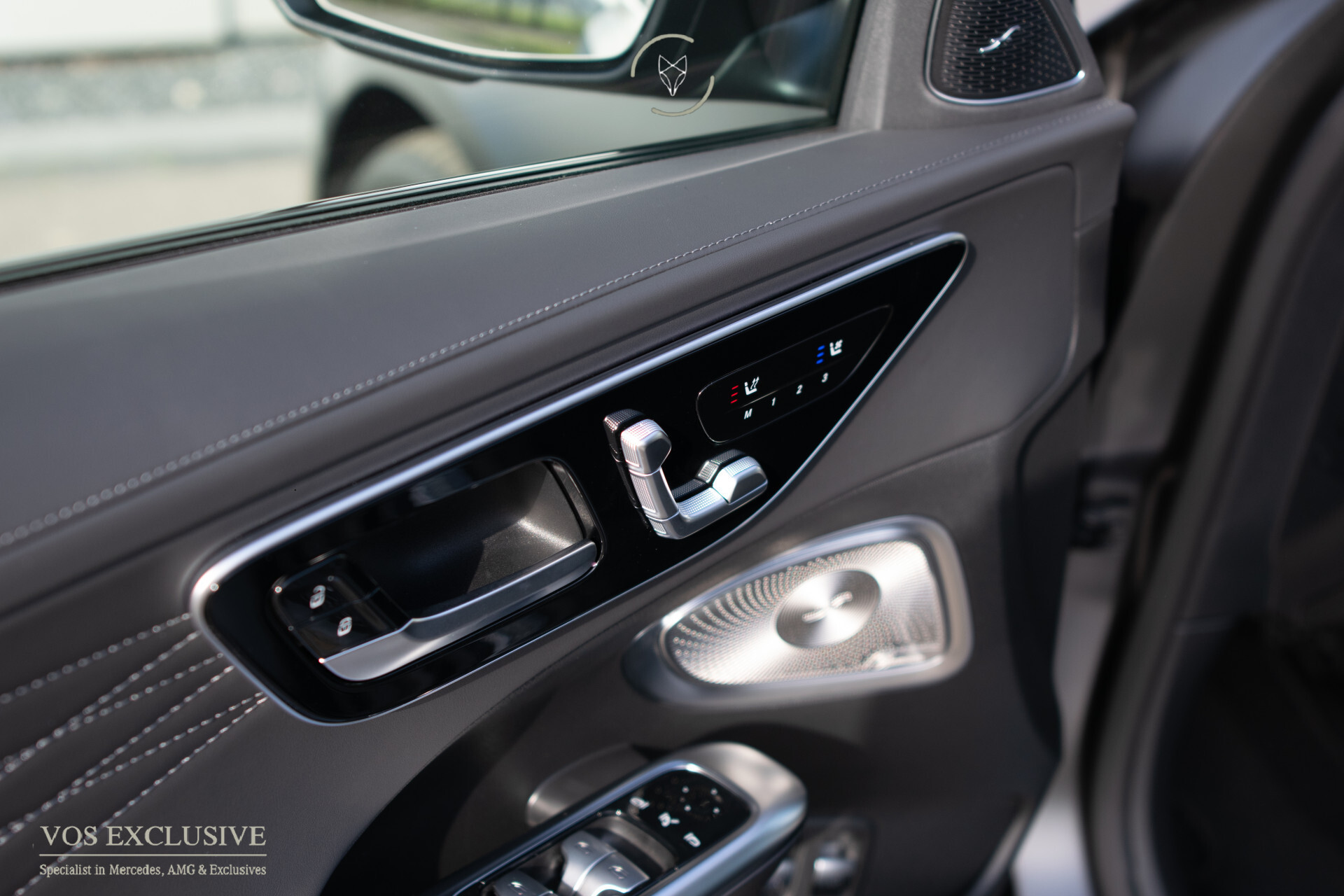 Mercedes-Benz C-Klasse 300 e AMG Magno | Nappa | Night | Rij-assistentie Plus | Keyless-Go | Stoelkoeling | Pano | 360° | Burmester | 19'' Foto 10