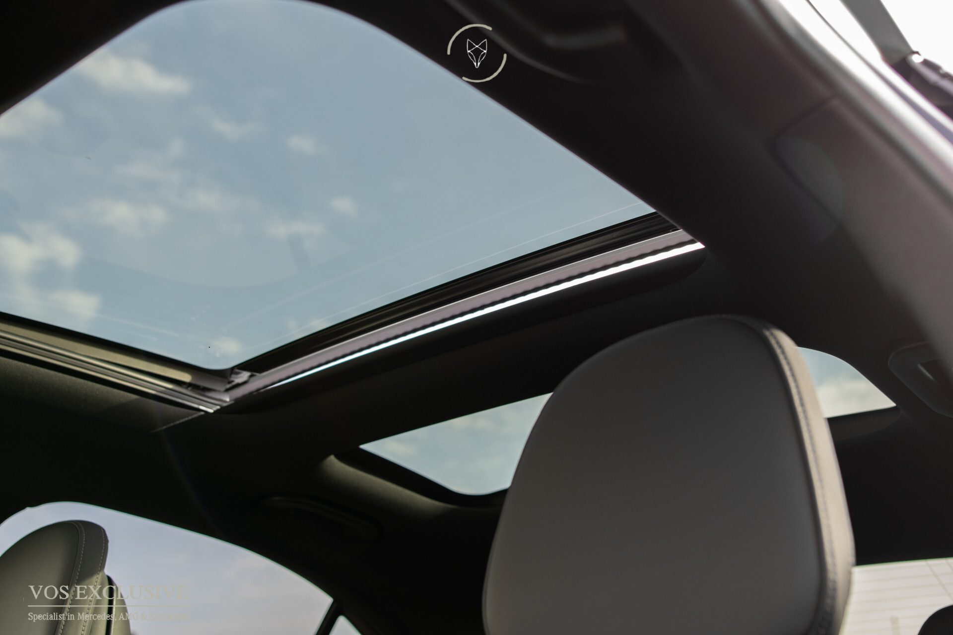 Mercedes-Benz C-Klasse 300 e AMG Magno | Nappa | Night | Rij-assistentie Plus | Keyless-Go | Stoelkoeling | Pano | 360° | Burmester | 19'' Foto 43