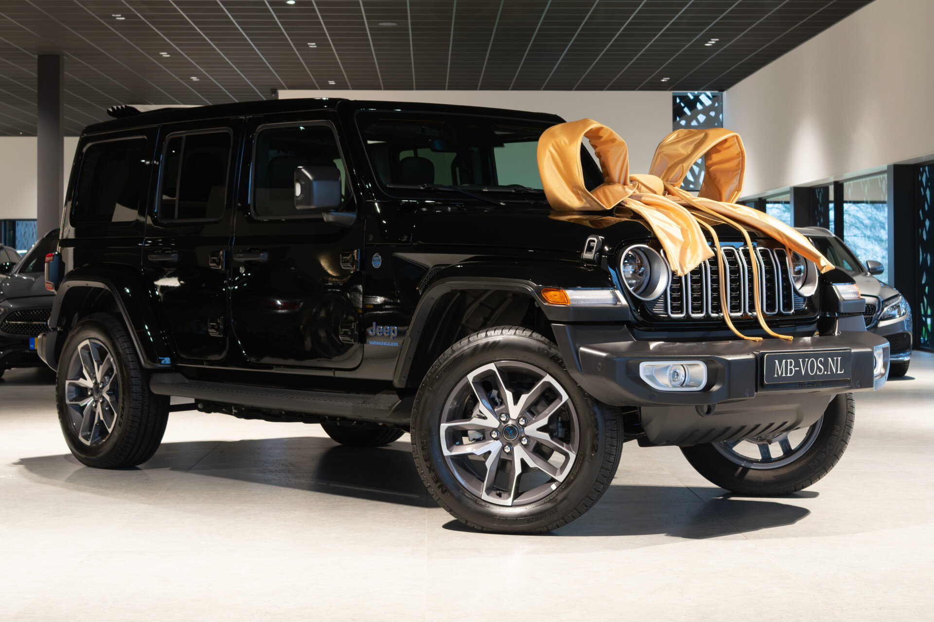 Jeep Wrangler Unlimited 4xe 380 Sahara Hartop | Keyless | ACC | 18'' | LED | Treekplanken | Stuur+stoelverwm. Foto 2