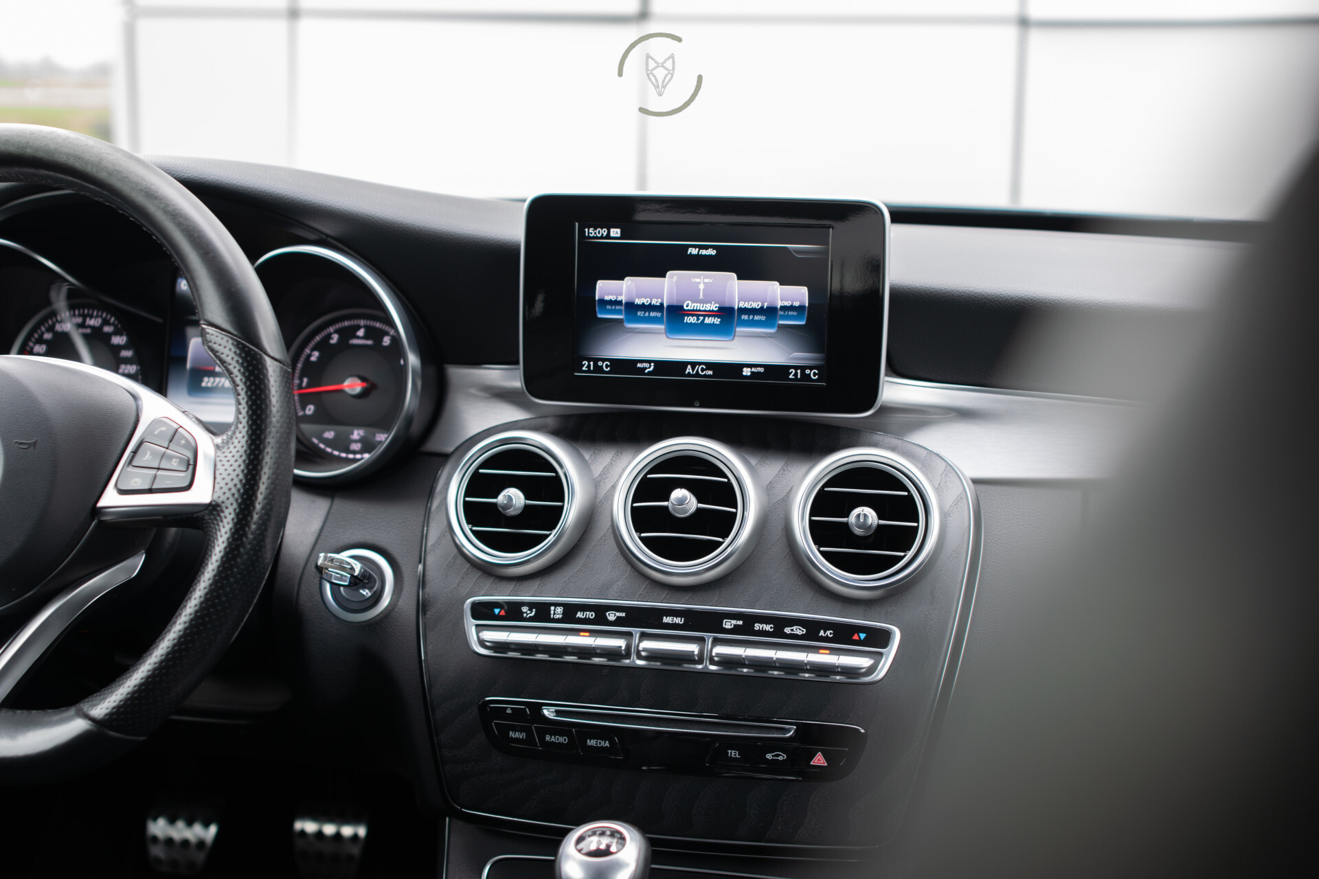 Mercedes-Benz C-Klasse Coupé 200 AMG Night | Manufaktur | LED | 19" | New Service Foto 15