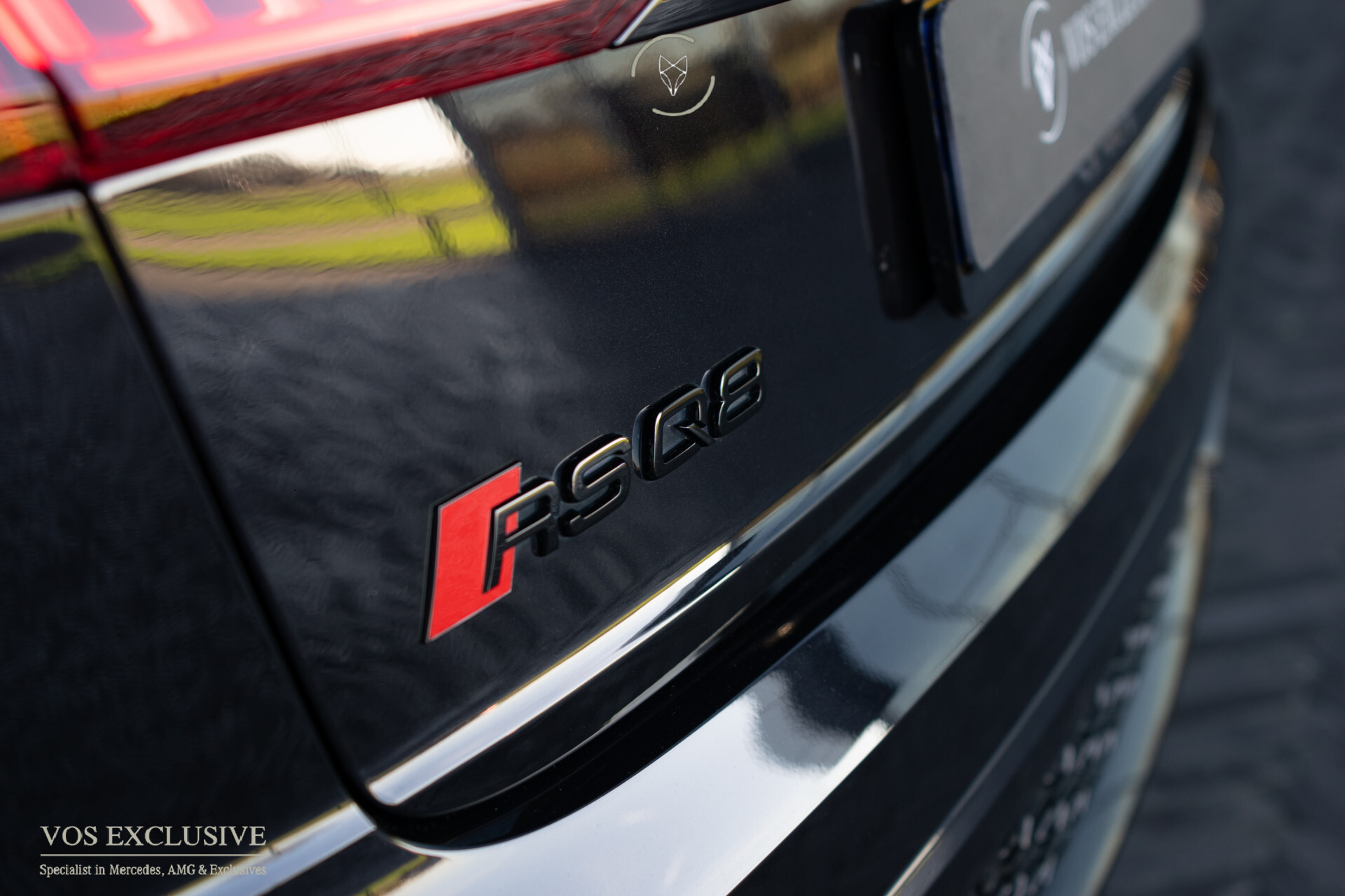 Audi RSQ8 4.0 TFSI Quattro 23'' Vossen | Ceramic | Carbon | Aeropakket | B&O 3D | RS Dynamic | 4-wielsturing | ACC | HUD | Keyless | Trekhaak | Softclose Foto 32