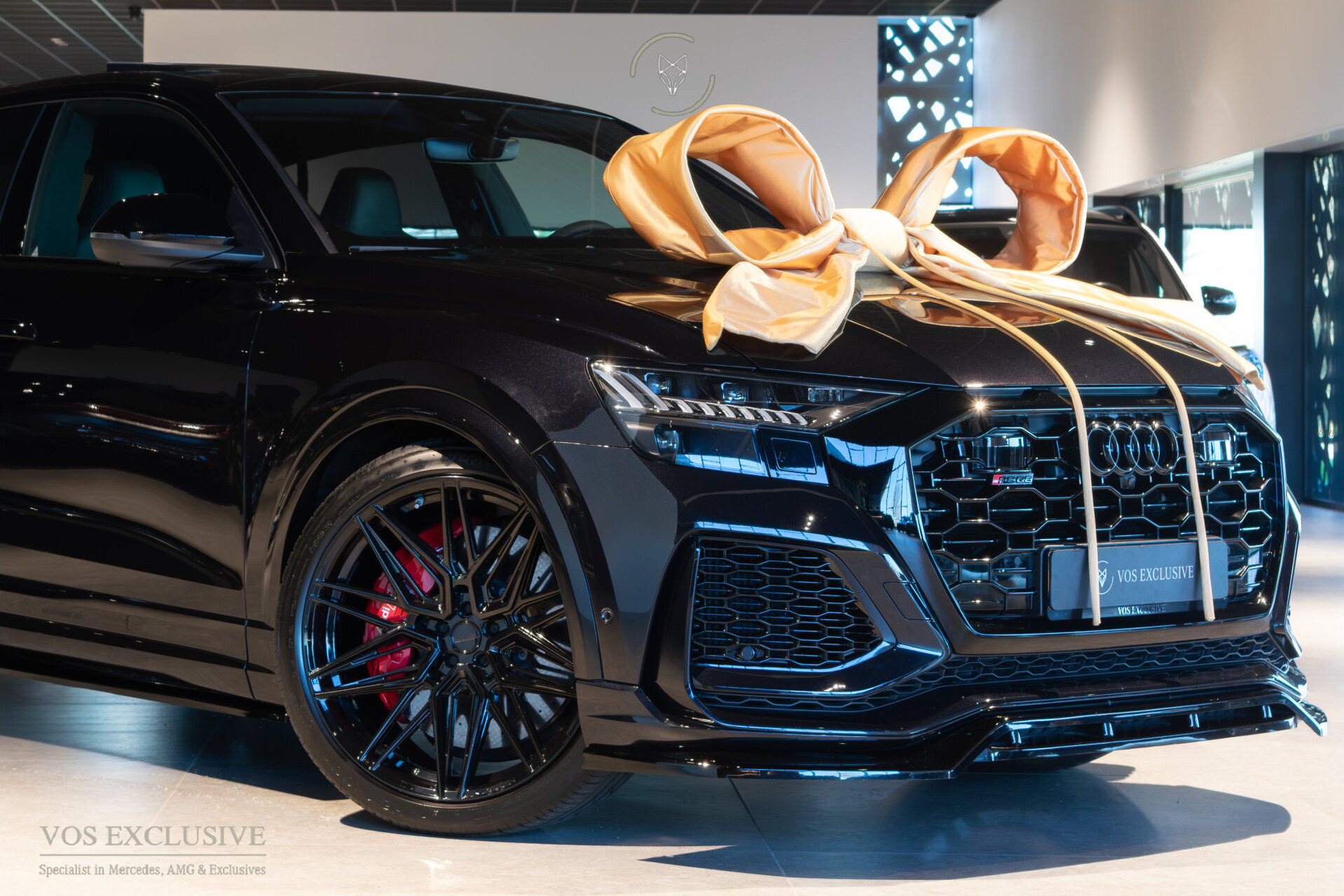 Audi RSQ8 4.0 TFSI Quattro 23'' Vossen | Ceramic | Carbon | Aeropakket | B&O 3D | RS Dynamic | 4-wielsturing | ACC | HUD | Keyless | Trekhaak | Softclose Foto 4