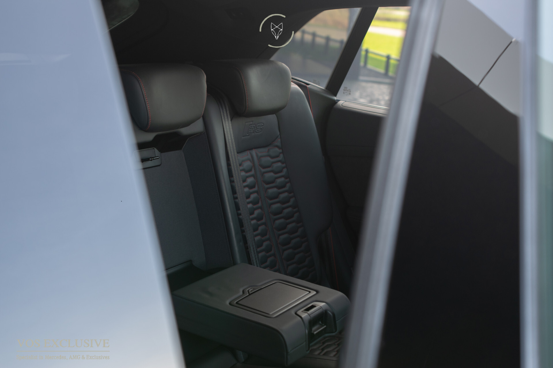 Audi RSQ8 4.0 TFSI Quattro 23'' Vossen | Ceramic | Carbon | Aeropakket | B&O 3D | RS Dynamic | 4-wielsturing | ACC | HUD | Keyless | Trekhaak | Softclose Foto 63