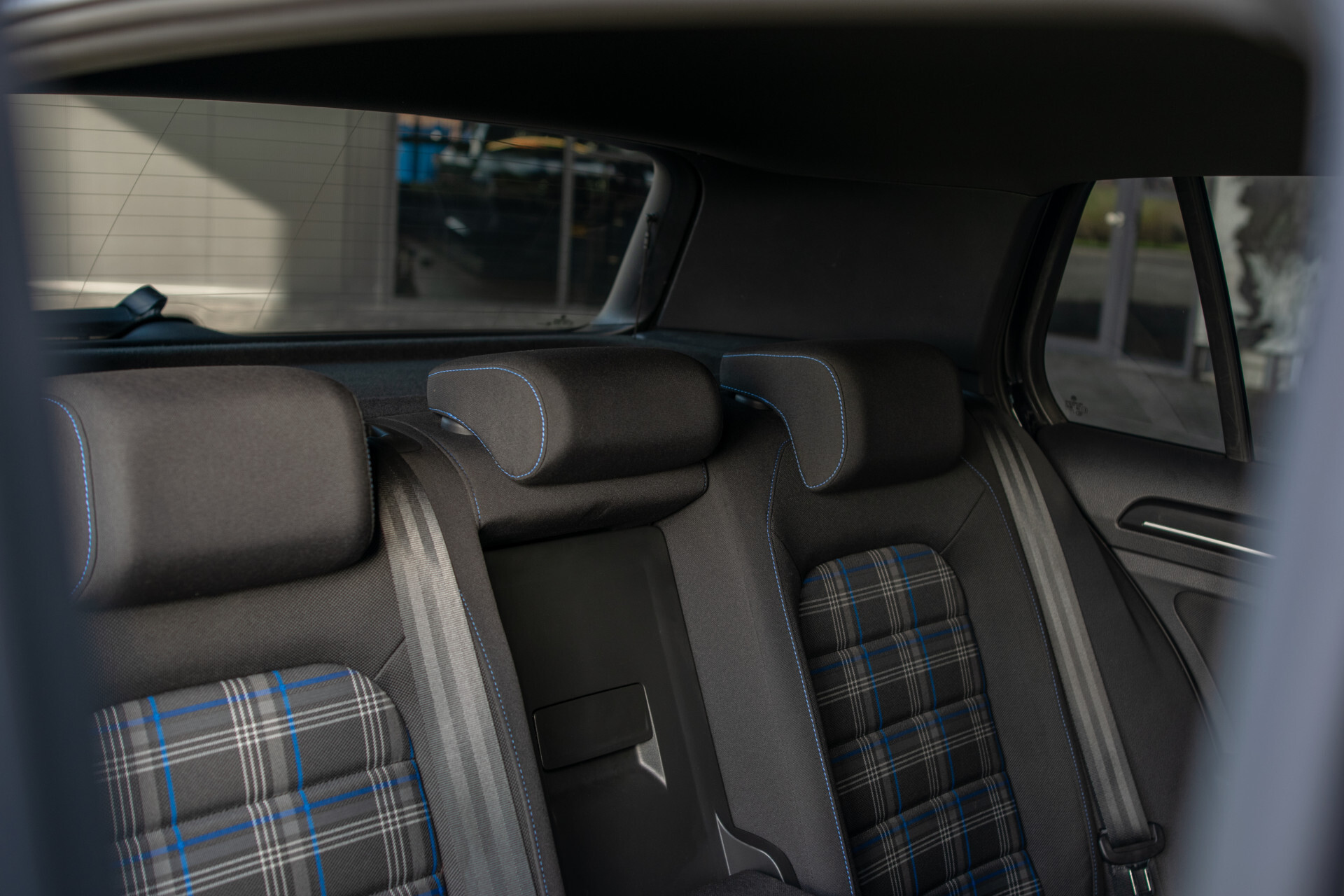 Volkswagen Golf 1.4 TSI GTE Executive Plus | 1ste eigenaar | New Service | Trekhaak | Sportstoelen | LED | 18" | ECC | SOH 83% | Cruise Control Foto 18