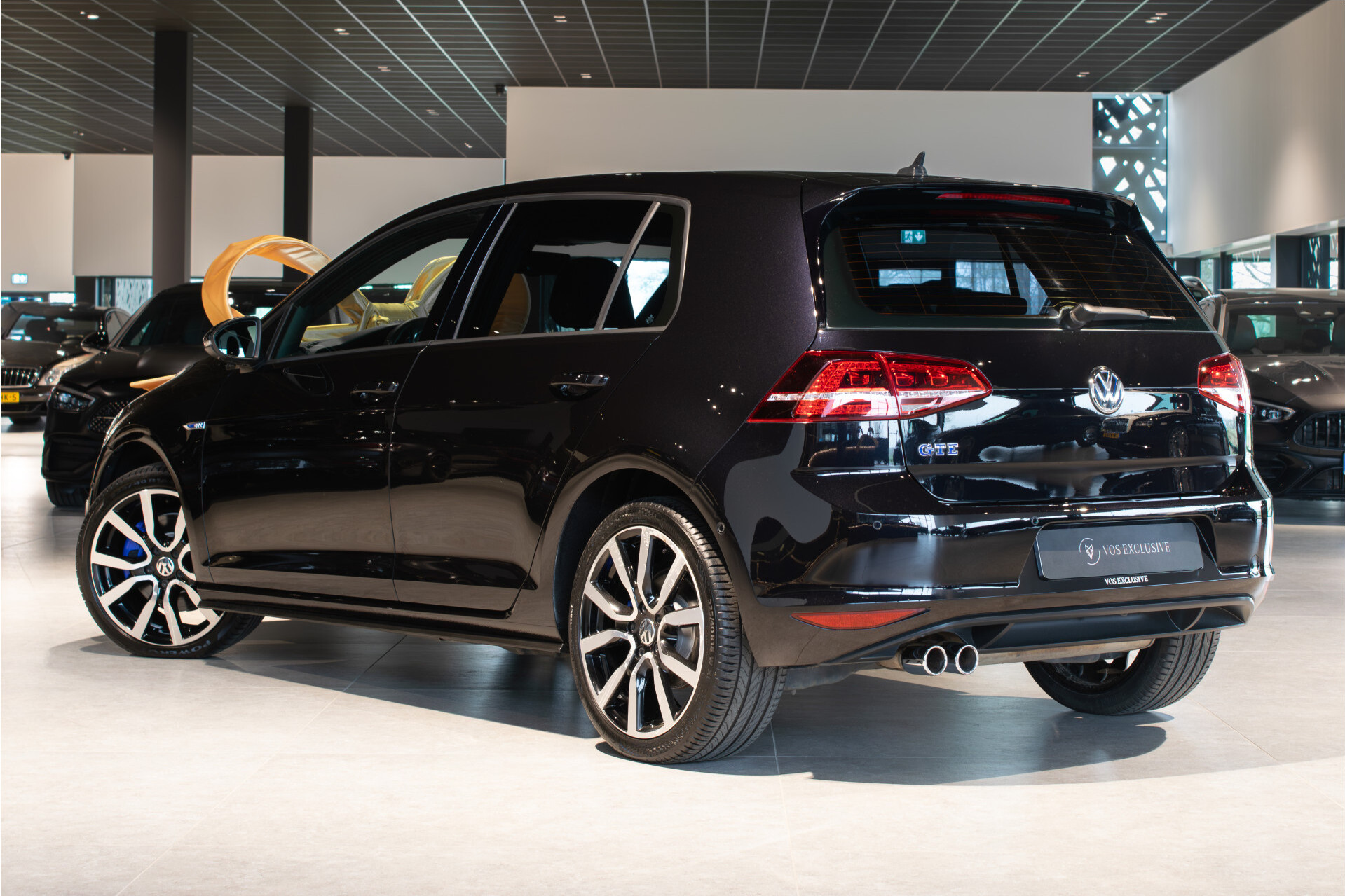 Volkswagen Golf 1.4 TSI GTE Executive Plus | 1ste eigenaar | New Service | Trekhaak | Sportstoelen | LED | 18" | ECC | SOH 83% | Cruise Control Foto 2