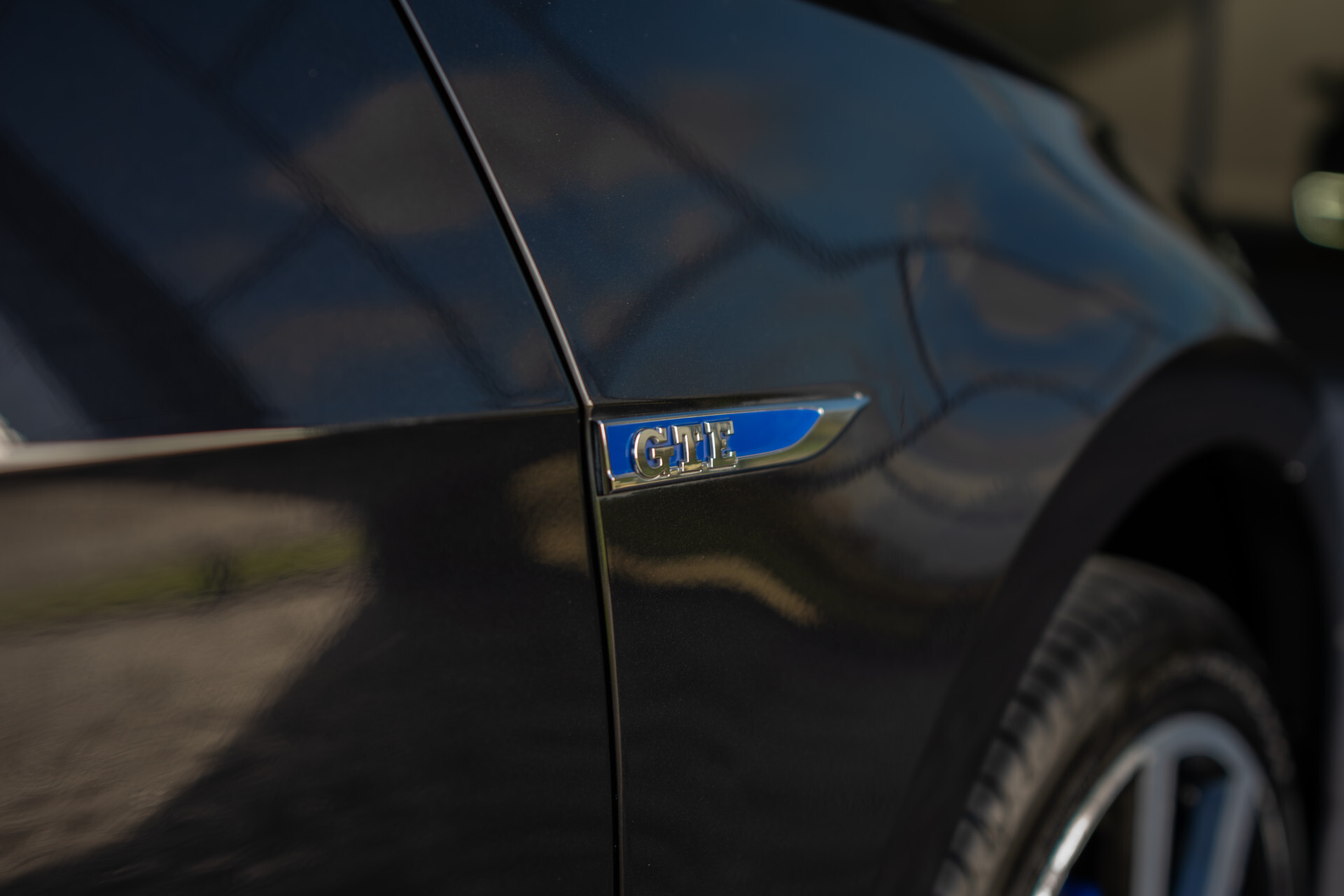 Volkswagen Golf 1.4 TSI GTE Executive Plus | 1ste eigenaar | New Service | Trekhaak | Sportstoelen | LED | 18" | ECC | SOH 83% | Cruise Control Foto 36