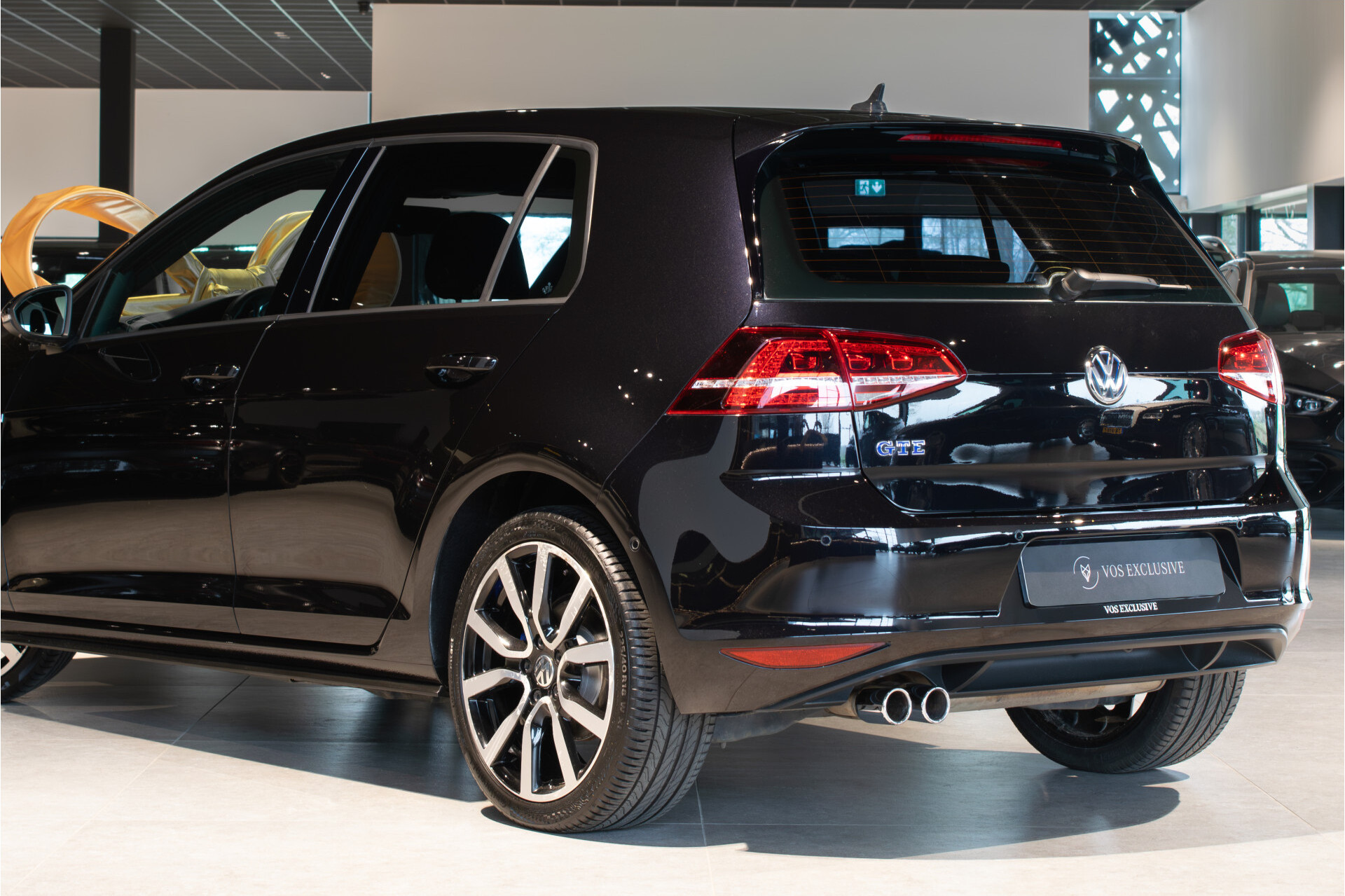 Volkswagen Golf 1.4 TSI GTE Executive Plus | 1ste eigenaar | New Service | Trekhaak | Sportstoelen | LED | 18" | ECC | SOH 83% | Cruise Control Foto 4