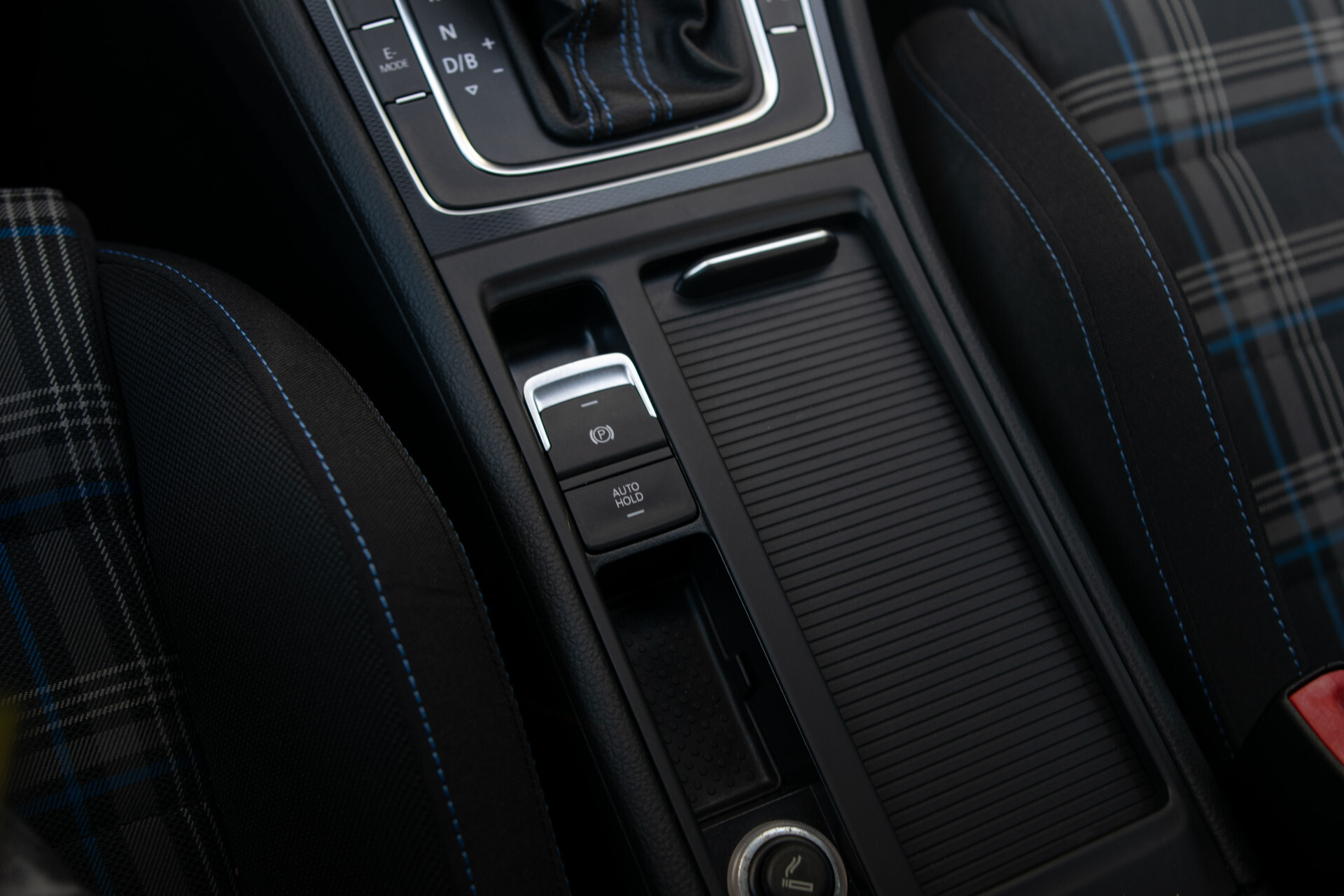 Volkswagen Golf 1.4 TSI GTE Executive Plus | 1ste eigenaar | New Service | Trekhaak | Sportstoelen | LED | 18" | ECC | SOH 83% | Cruise Control Foto 57