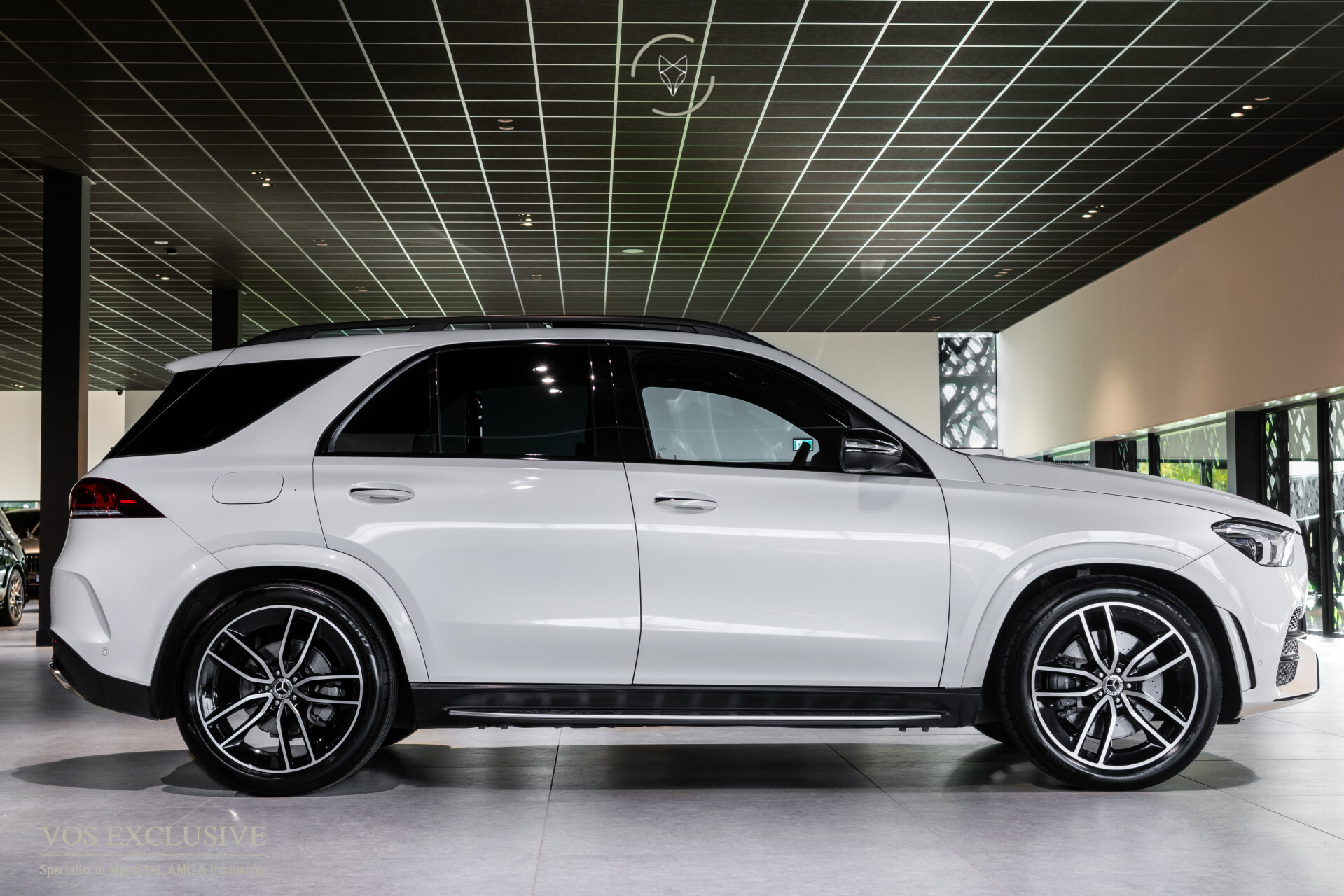 Mercedes-Benz GLE 450 4-M AMG Night | Luchtvering | Carbon | Nappa | ACC | HUD | Keyless | Standkachel | Softclose | Manufaktur | Burmester | Mem | Trekhaak Foto 3