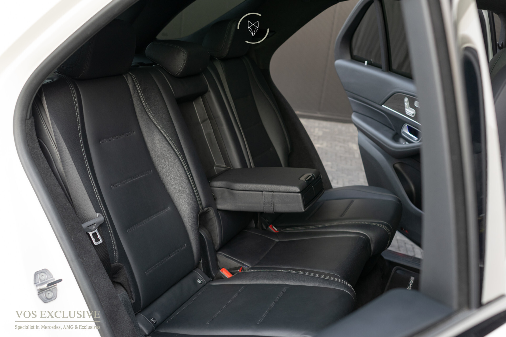 Mercedes-Benz GLE 450 4-M AMG Night | Luchtvering | Carbon | Nappa | ACC | HUD | Keyless | Standkachel | Softclose | Manufaktur | Burmester | Mem | Trekhaak Foto 7