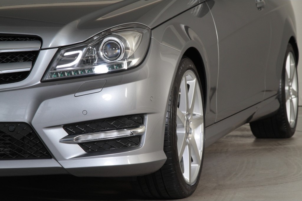 Mercedes-Benz C-Klasse 180 BE Coupe Sportpakket AMG Leer/ILS/Navi Aut7 Foto 18