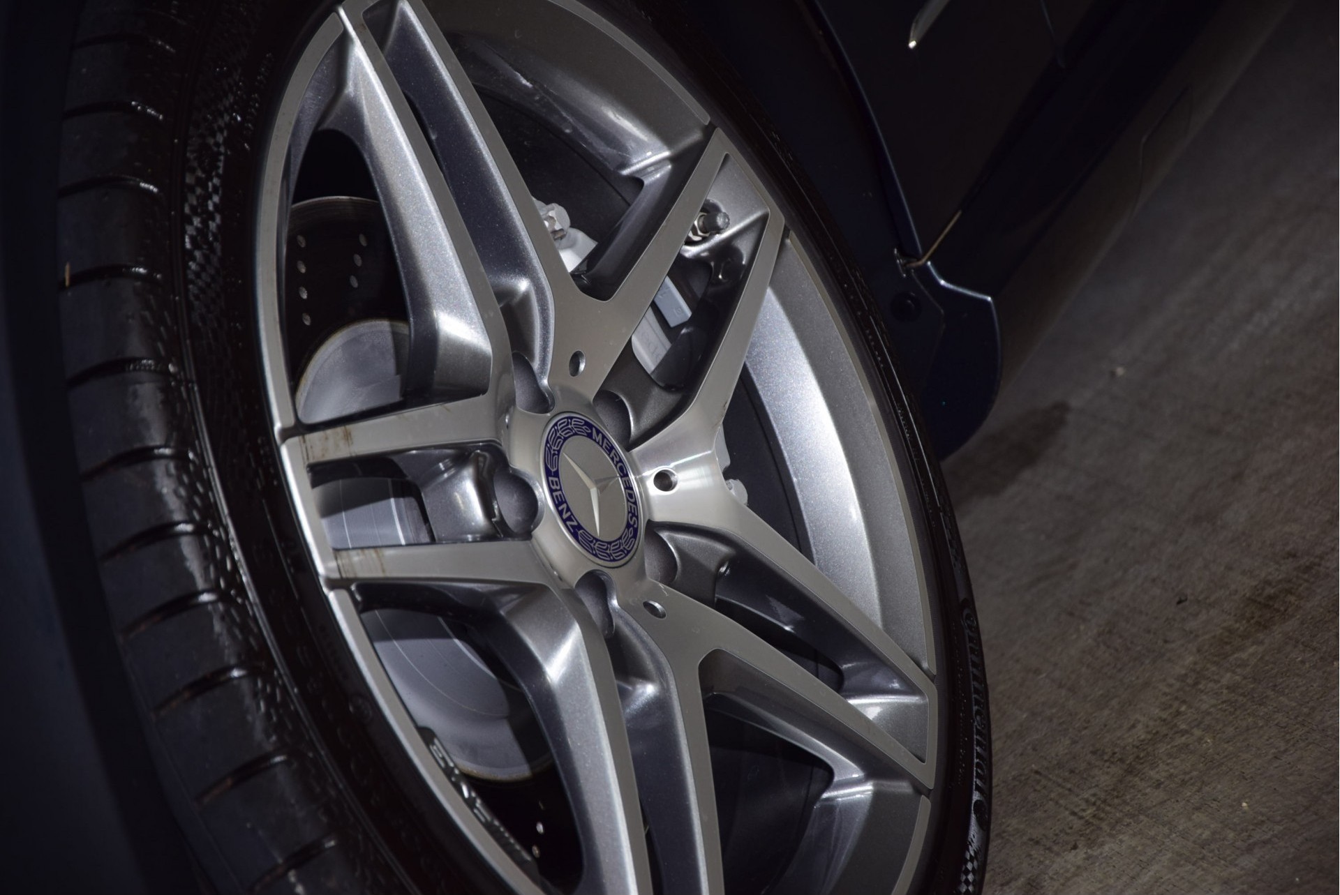 Mercedes-Benz E-Klasse 350 Cdi Avantgarde AMG Dak/Navi/13 DKM Aut7 Foto 16