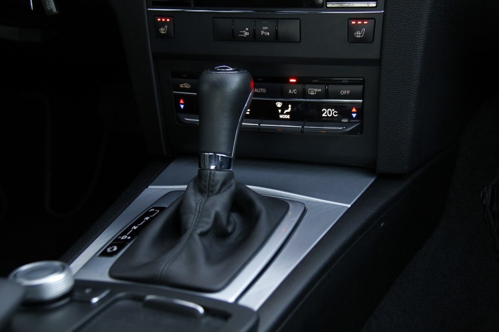 Mercedes-Benz E-Klasse Coupé 250 CGI Coupe AMG/Leer/Navi Aut5 36DKM Foto 10