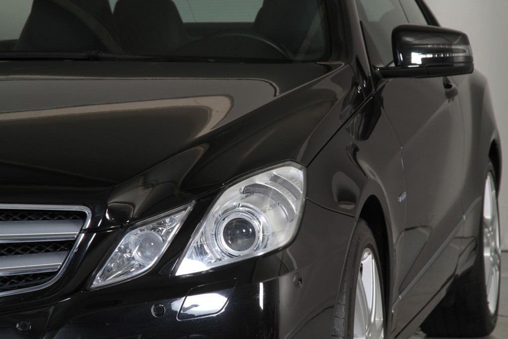 Mercedes-Benz E-Klasse Coupé 250 CGI Coupe AMG/Leer/Navi Aut5 36DKM Foto 13