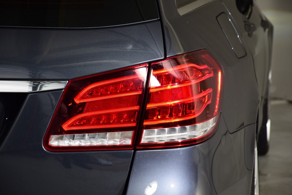 Mercedes-Benz E-Klasse Estate 220 Cdi Estate Avantgarde Dak/Wegkl-trhk/ILS Aut7 Foto 25