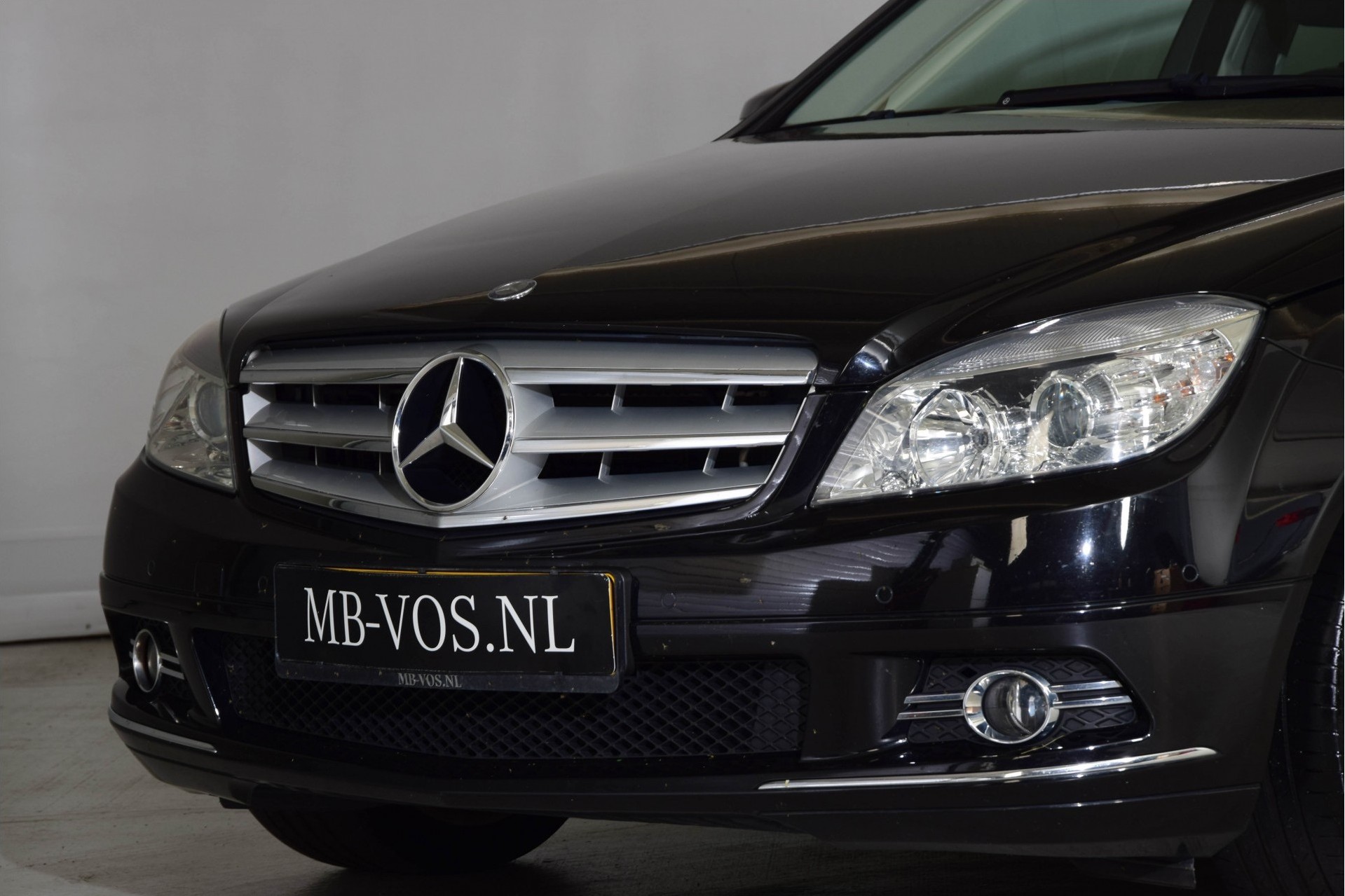 Mercedes-Benz C-Klasse 180 CGI BE Avantgarde Comand/DVD/Pts Aut5 Foto 15