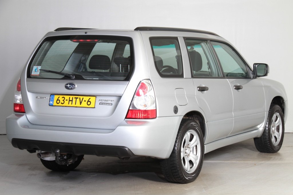 Subaru Forester 2.0 X GERESERVEERD Premium Gas/Trekhaak Foto 2