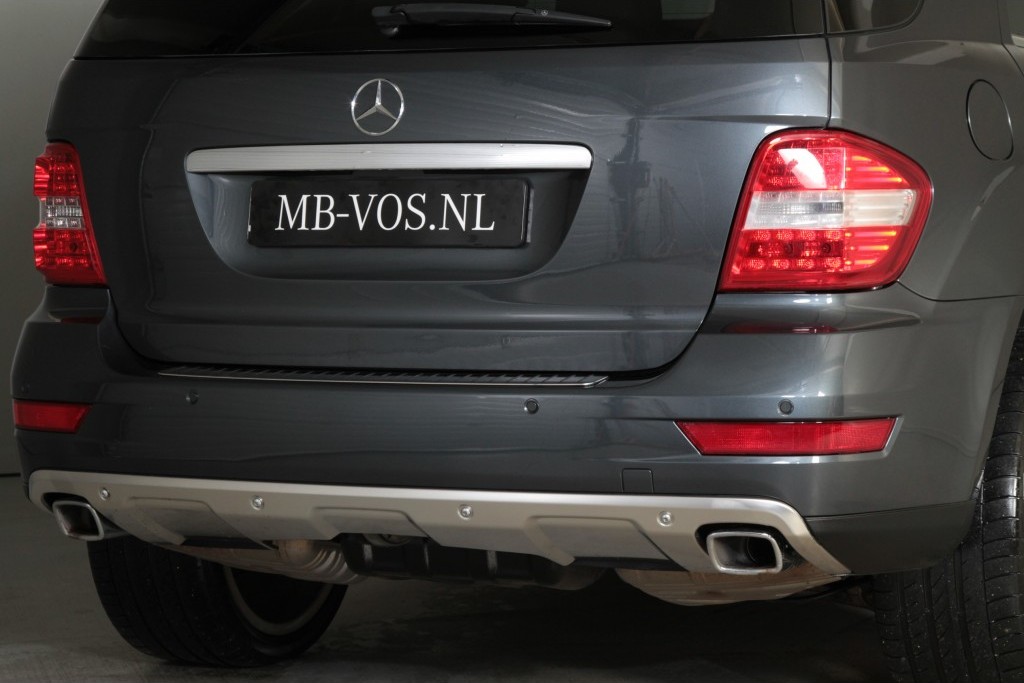 Mercedes-Benz M-Klasse 350 CDI 4-M Prestige Sport AMG Aut7 Foto 22