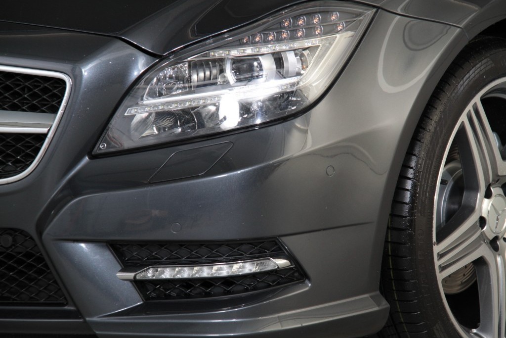 Mercedes-Benz CLS-Klasse 350 Cdi BE AMG Exclusive/Airmatic/Keyless/19" Aut7 Foto 19