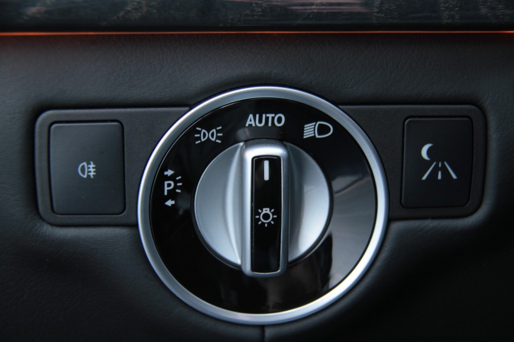 Mercedes-Benz CLS-Klasse 350 Cdi BE AMG Exclusive/Airmatic/Keyless/19" Aut7 Foto 9