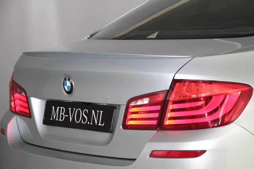 BMW 5 Serie M550d X-Drive HUD/ACC/Merino/Individual Aut8 1ste eigenaar Foto 25