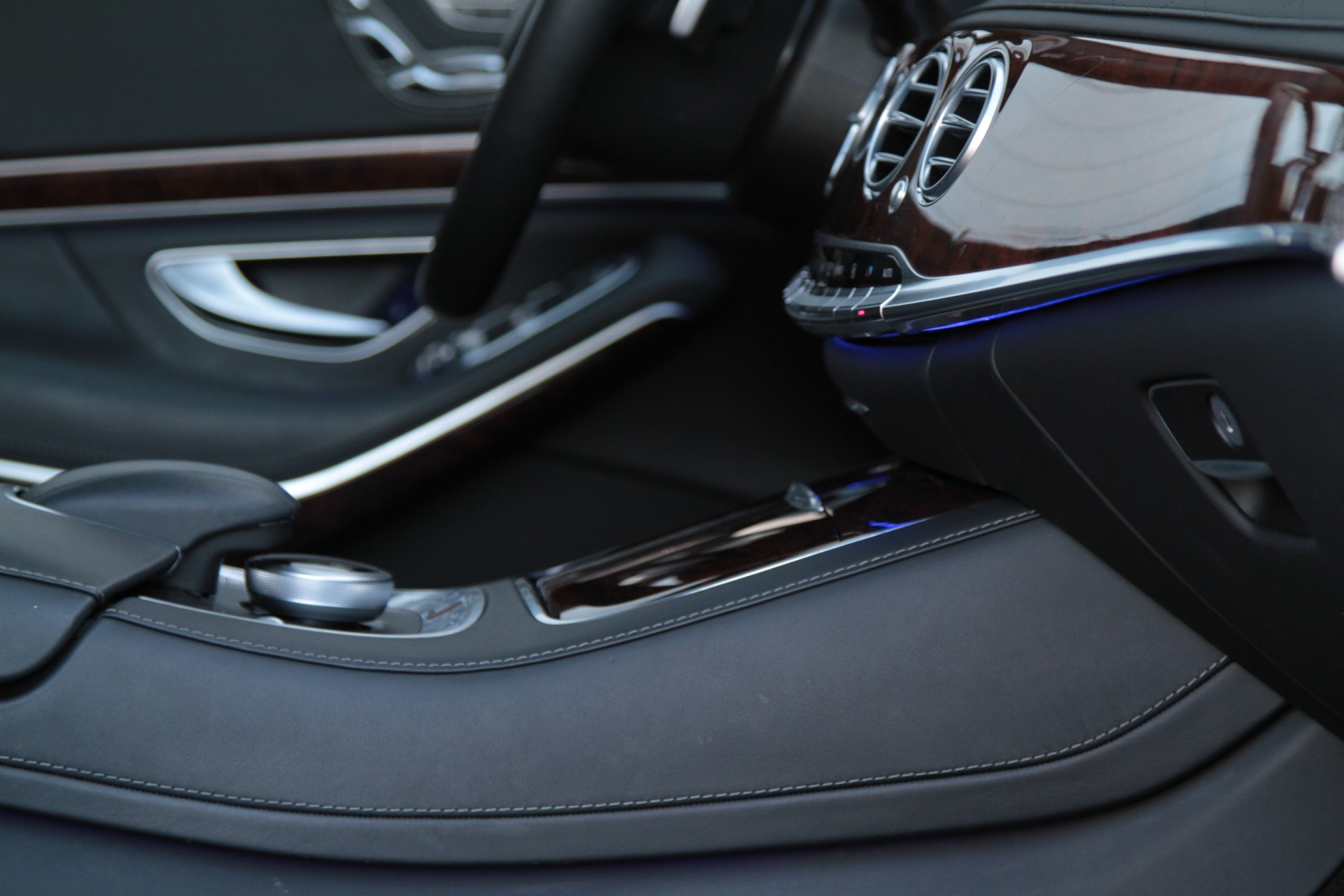 Mercedes-Benz S-Klasse 350 Bluetec Lang AMG PLUS Exclusive Panorama Prestige Plus Aut7 Foto 10