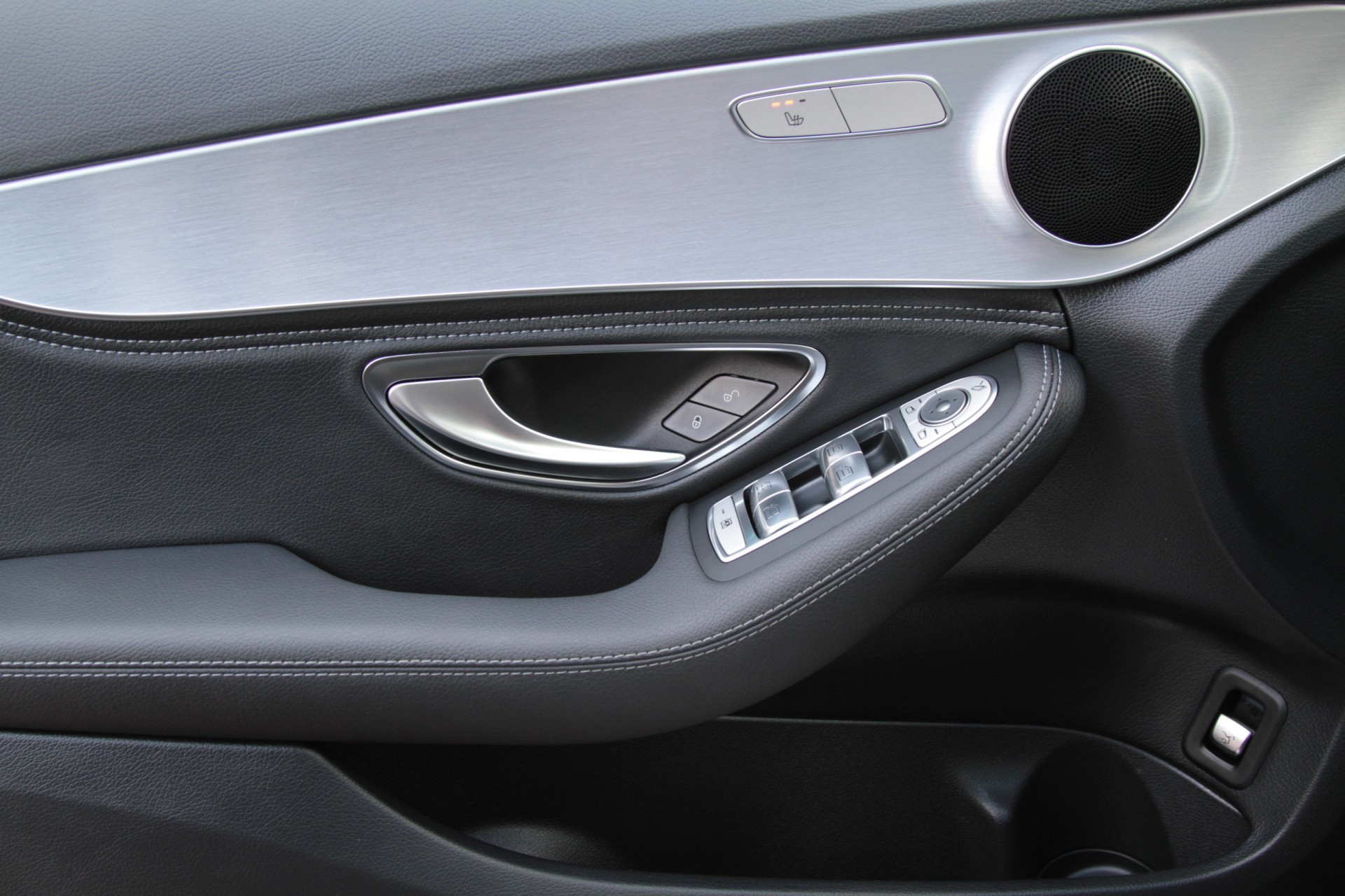 Mercedes-Benz C-Klasse 180 Avantgarde Comand/Spoorpakket/Stoelverwarming Aut7 Foto 8