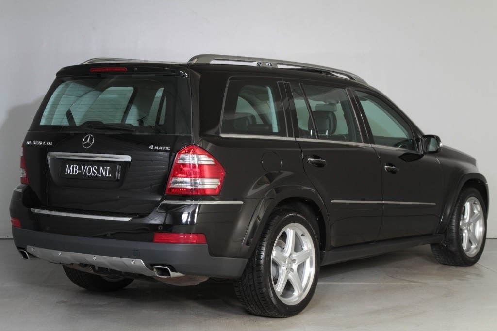 Mercedes-Benz GL-Klasse 320 Cdi 4-Matic AMG 7-Persoons Aut7 Foto 2