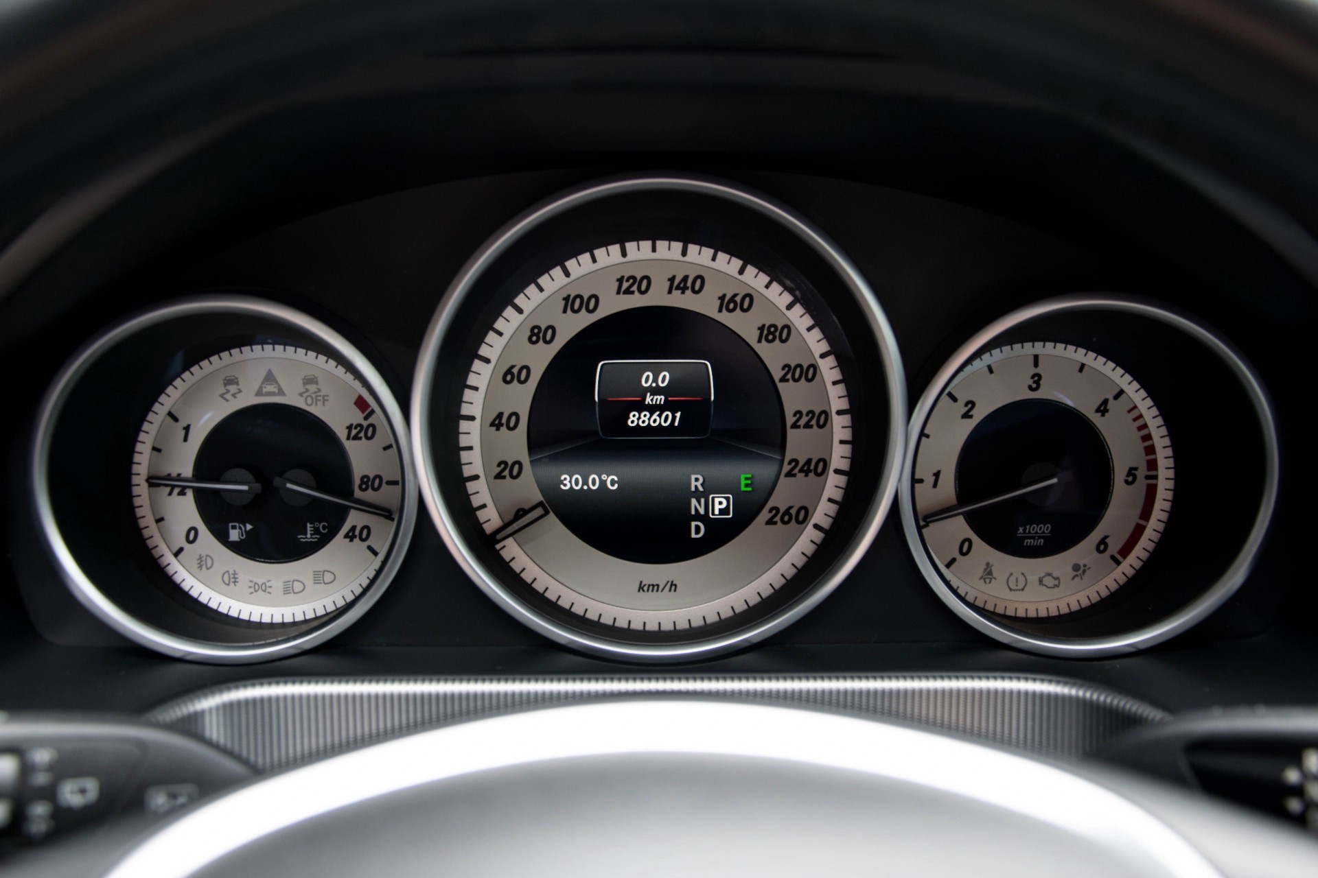 Mercedes-Benz E-Klasse 350 Bluetec Estate Avantgarde Schuifdak/Com/ILS Aut9 Foto 11